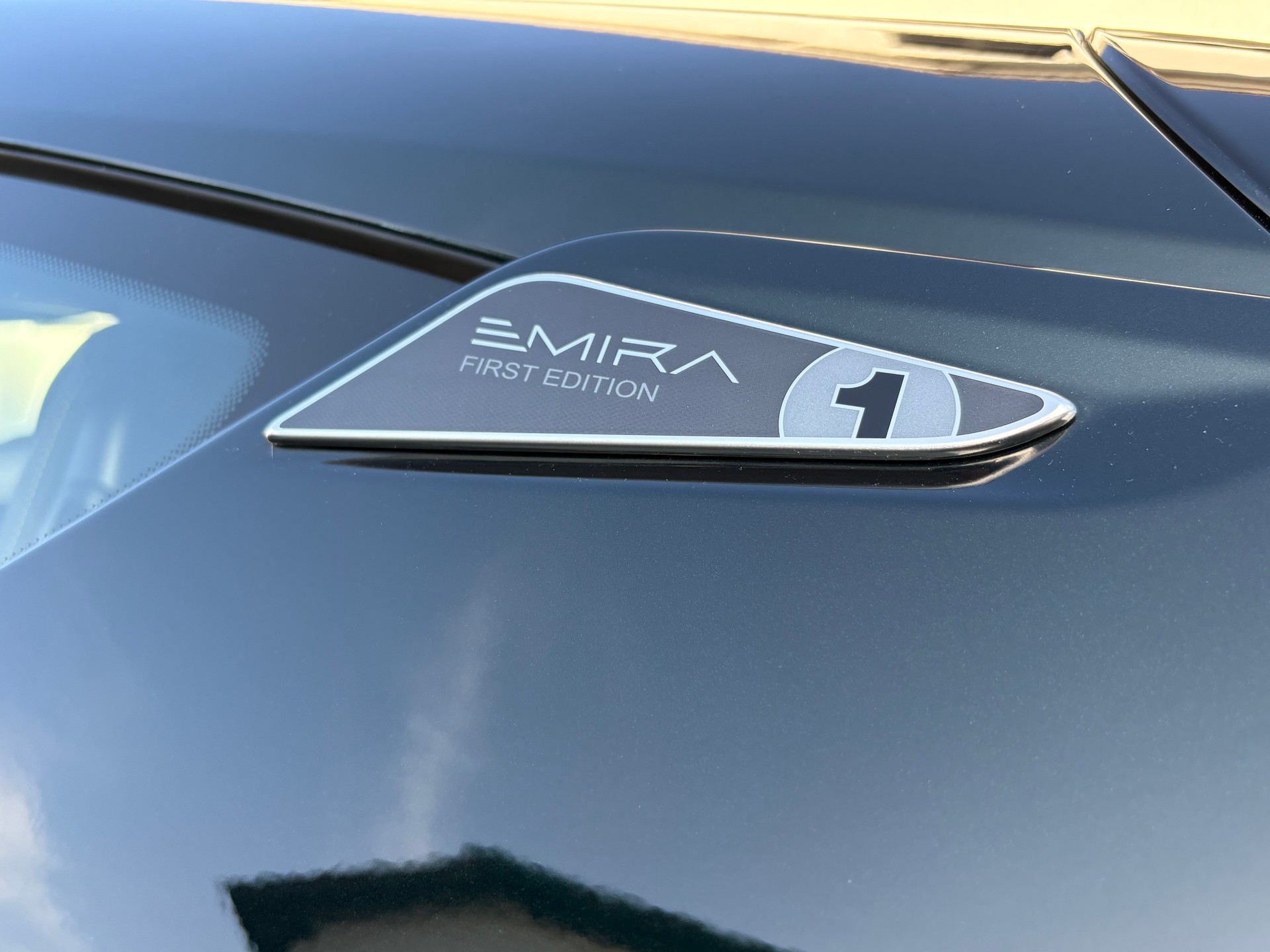 LOTUS Emira 2.0 First Edition Aut.-image-3