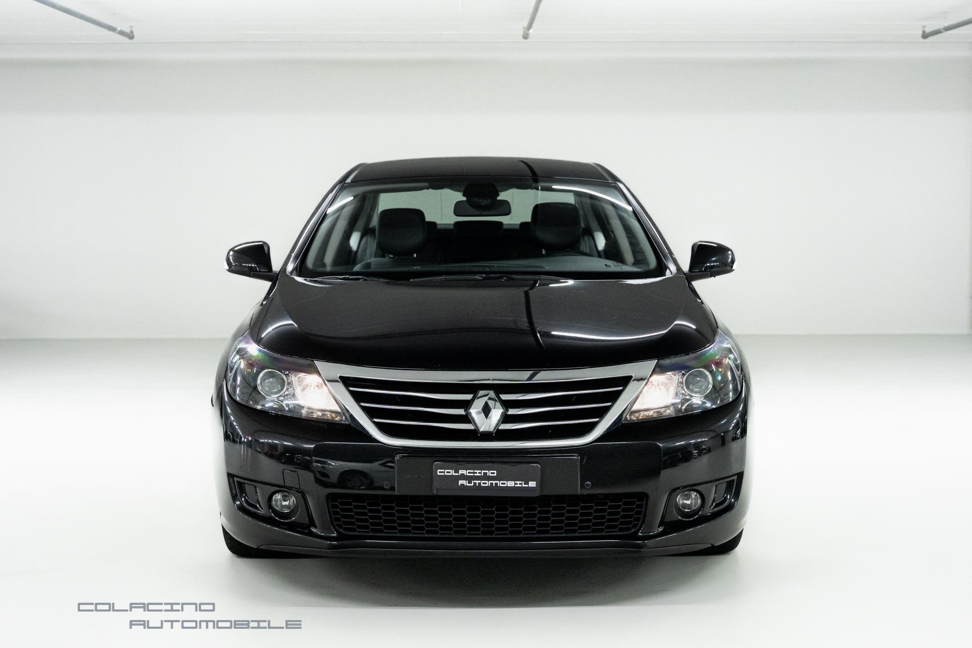 RENAULT Latitude 2.0 dCi Dynamique active-shift-image-4