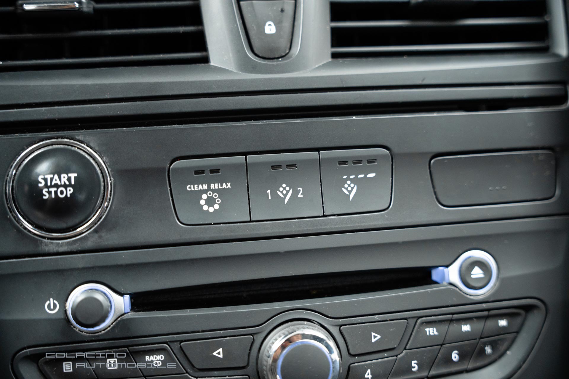RENAULT Latitude 2.0 dCi Dynamique active-shift-image-26