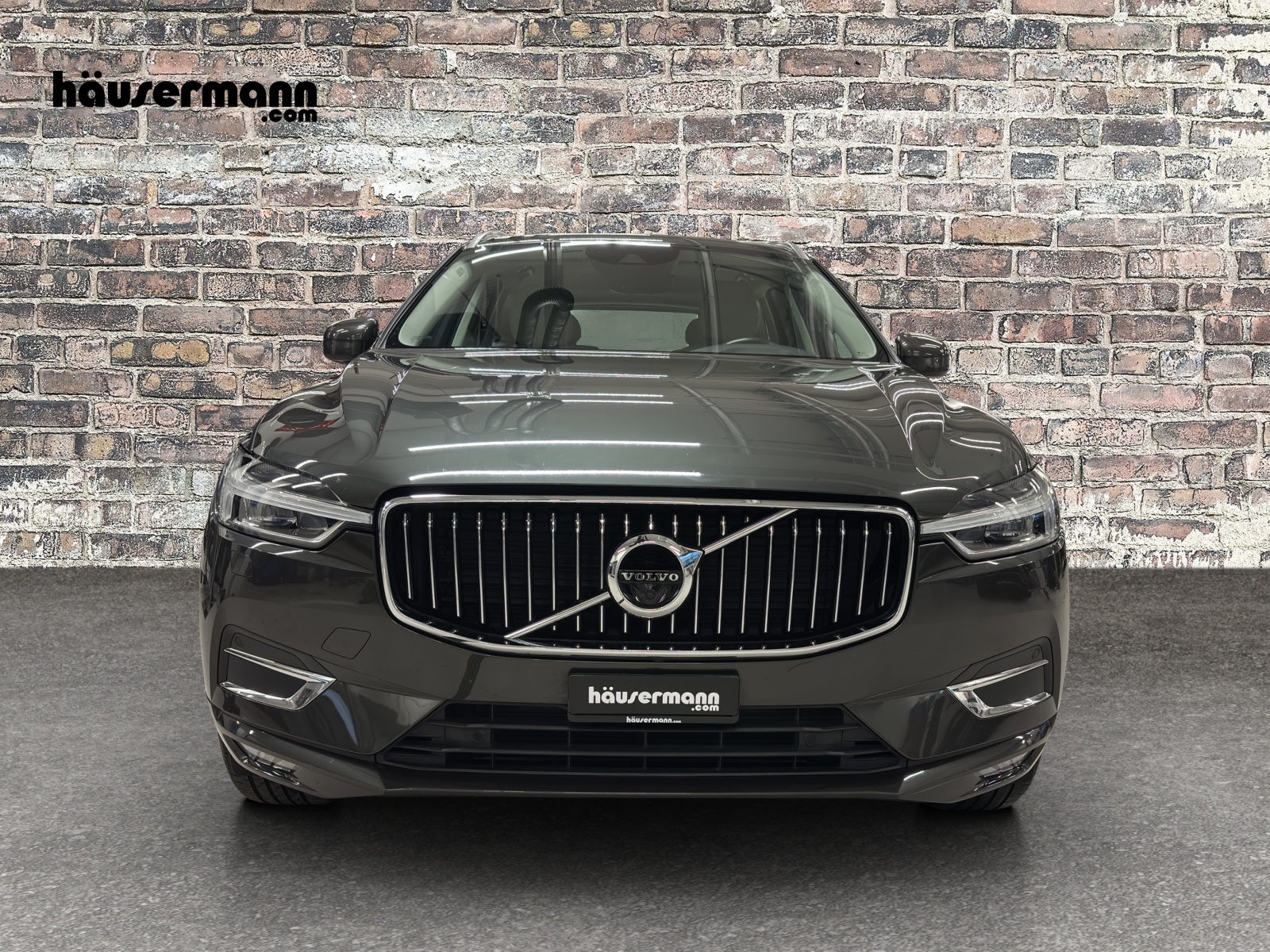 VOLVO XC60 2.0 D5 Inscription AWD-image-9