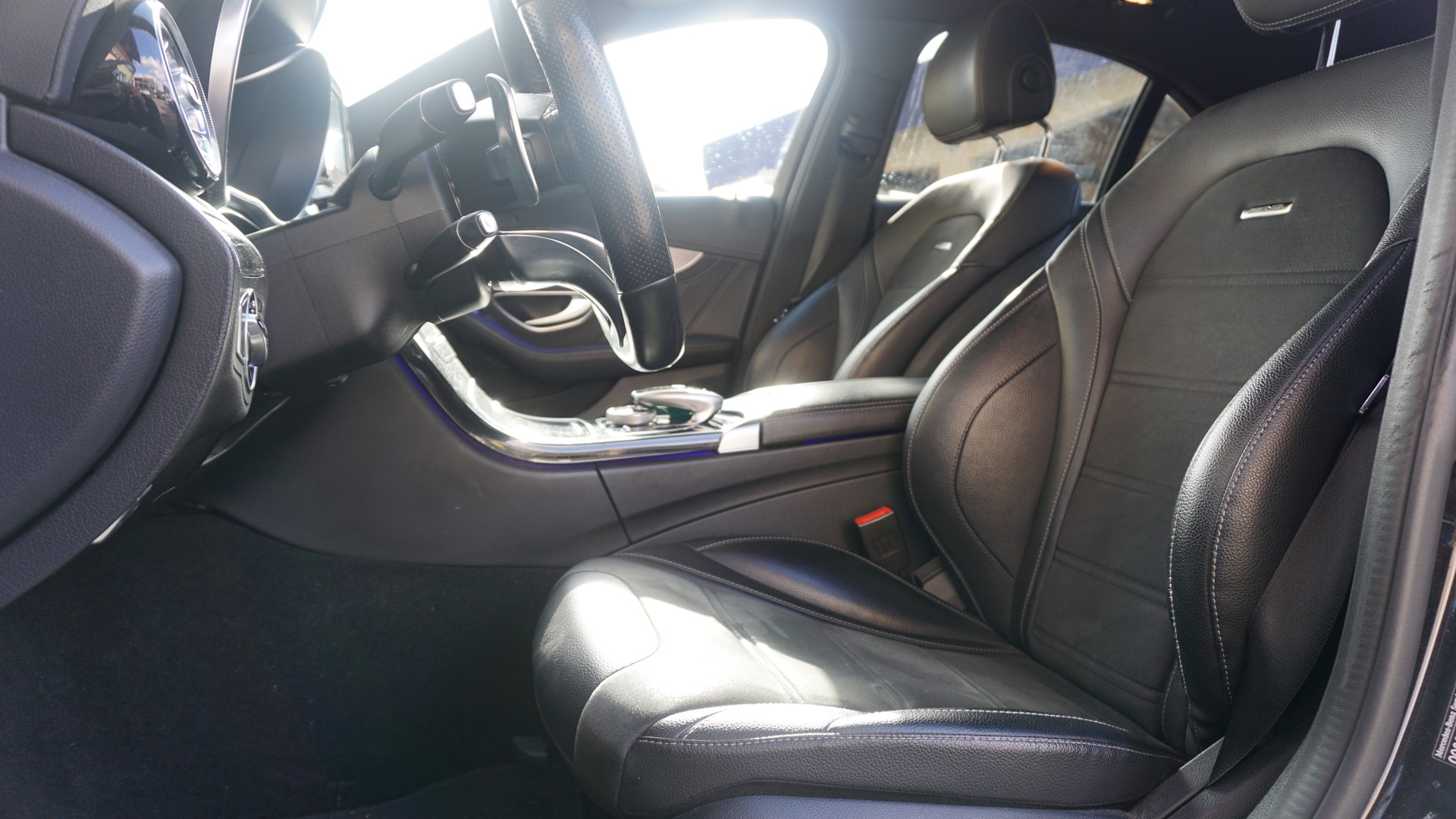 MERCEDES-BENZ C 63 AMG Speedshift-image-12