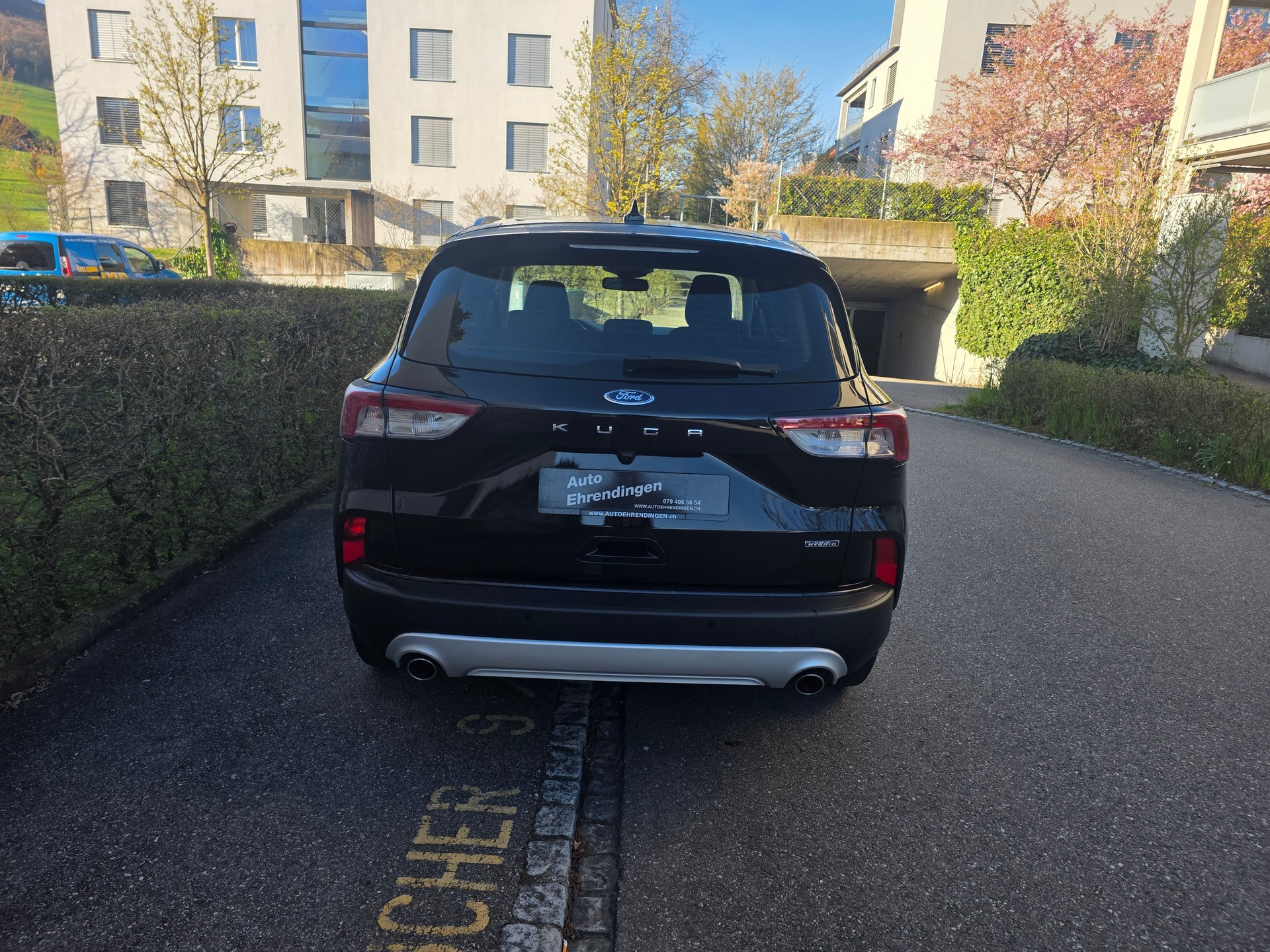 FORD Kuga 2.5 PHEV Titanium 2WD-image-5