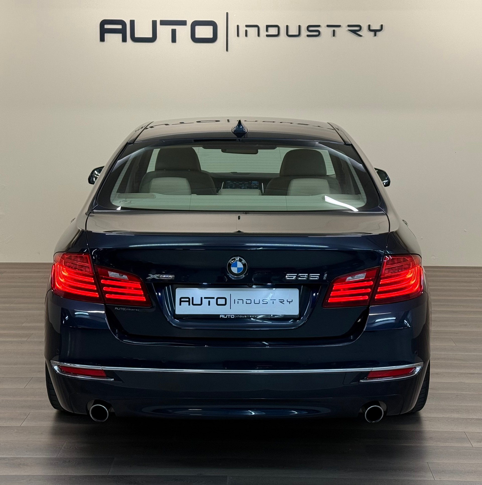 BMW 535i xDrive Luxury Line Steptronic-image-7