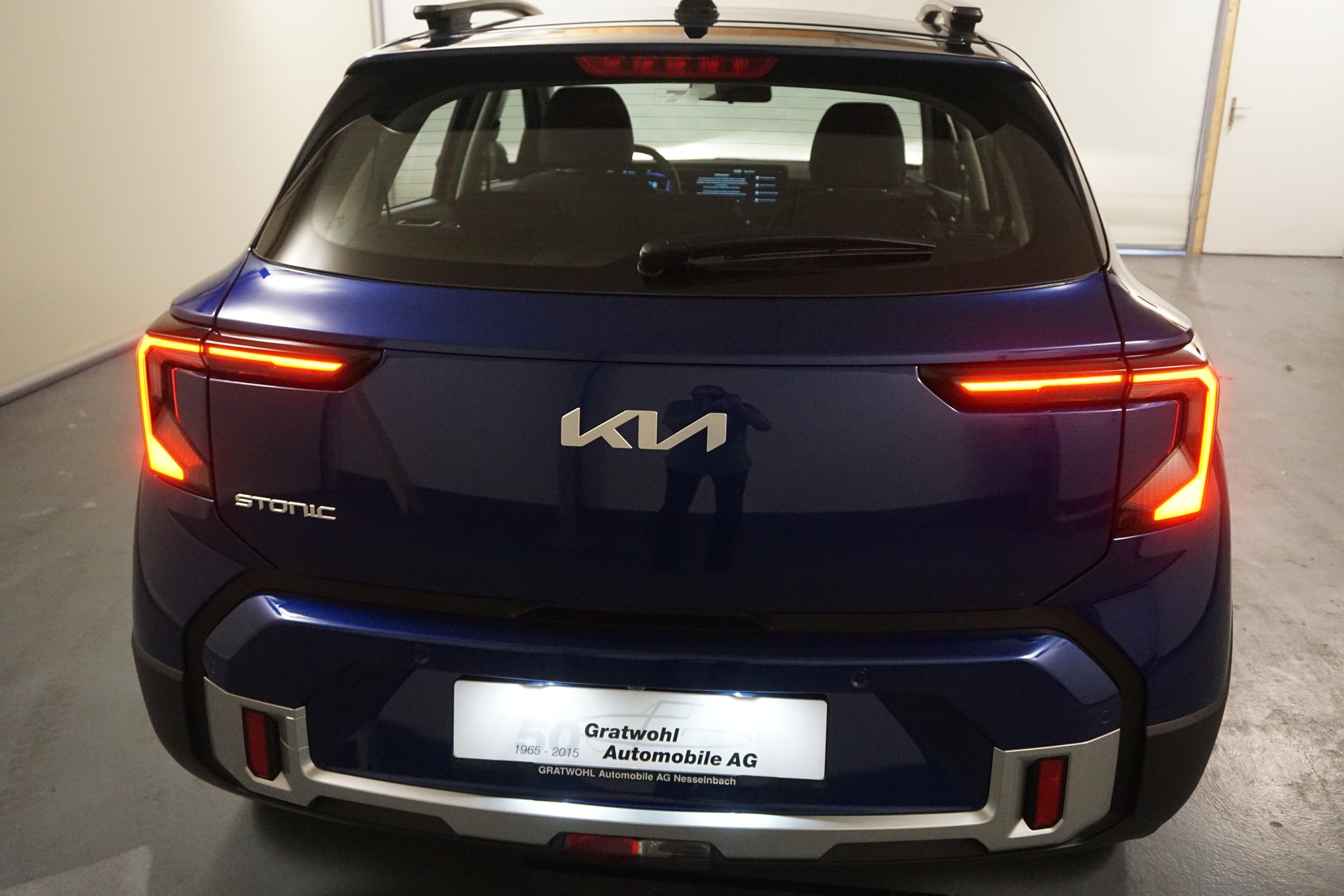 KIA Stonic 1.0 T-GDi DCT-image-4