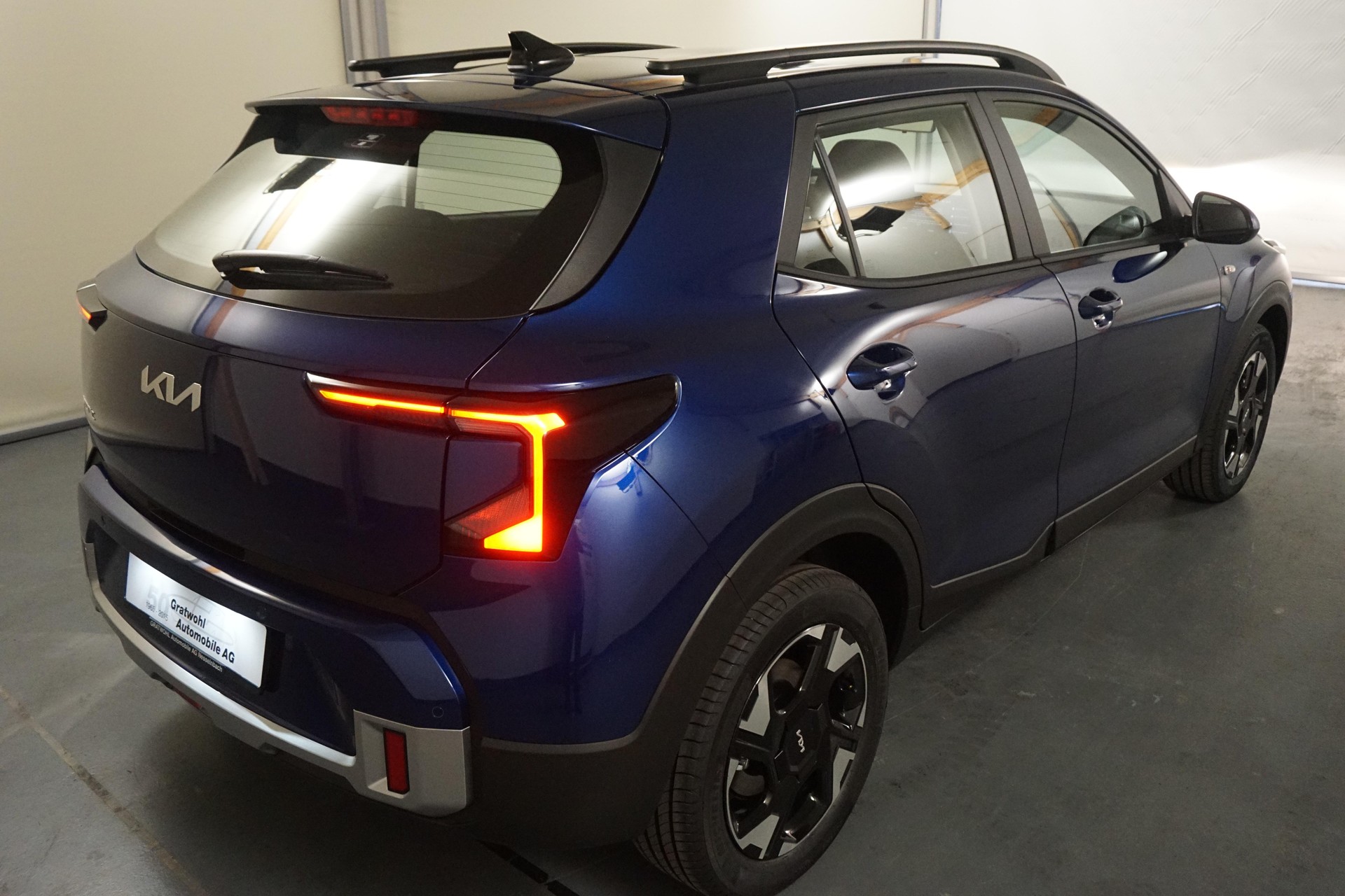 KIA Stonic 1.0 T-GDi DCT-image-5