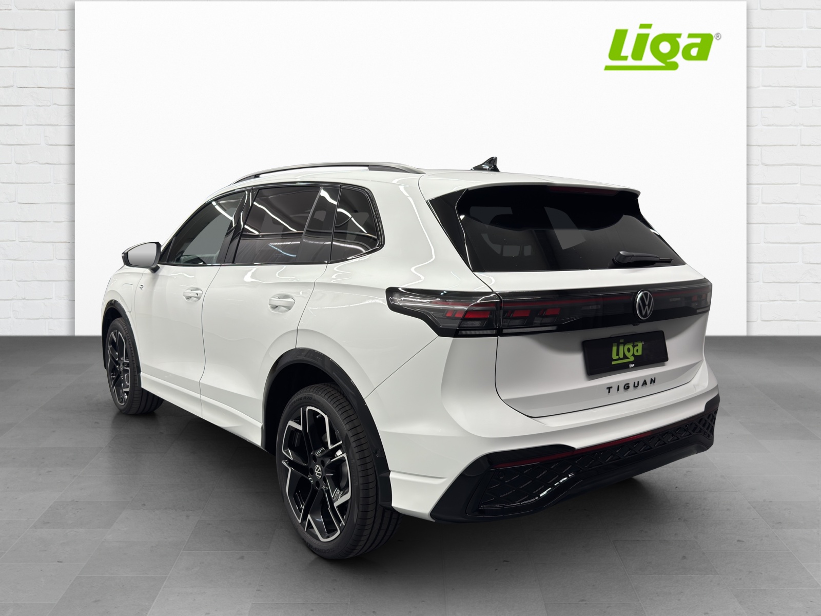 VW Tiguan 1.5 TSI PHEV R-Line United DSG-image-3