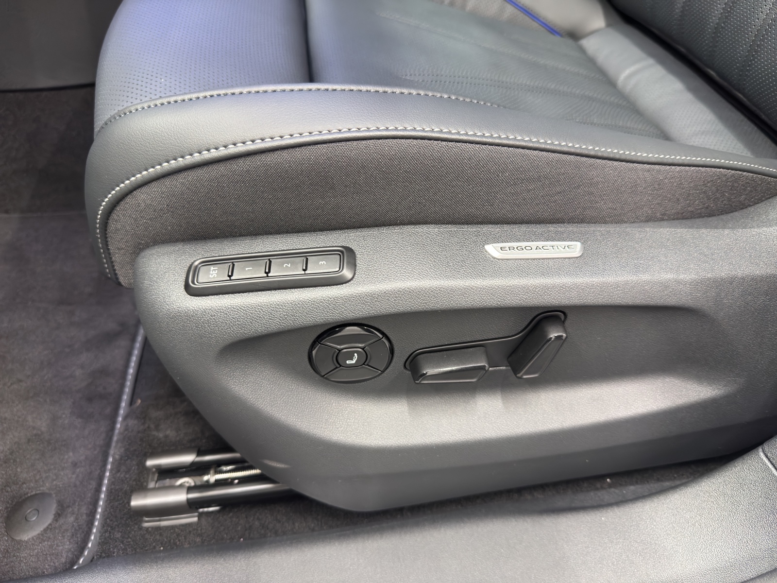 VW Tiguan 1.5 TSI PHEV R-Line United DSG-image-14