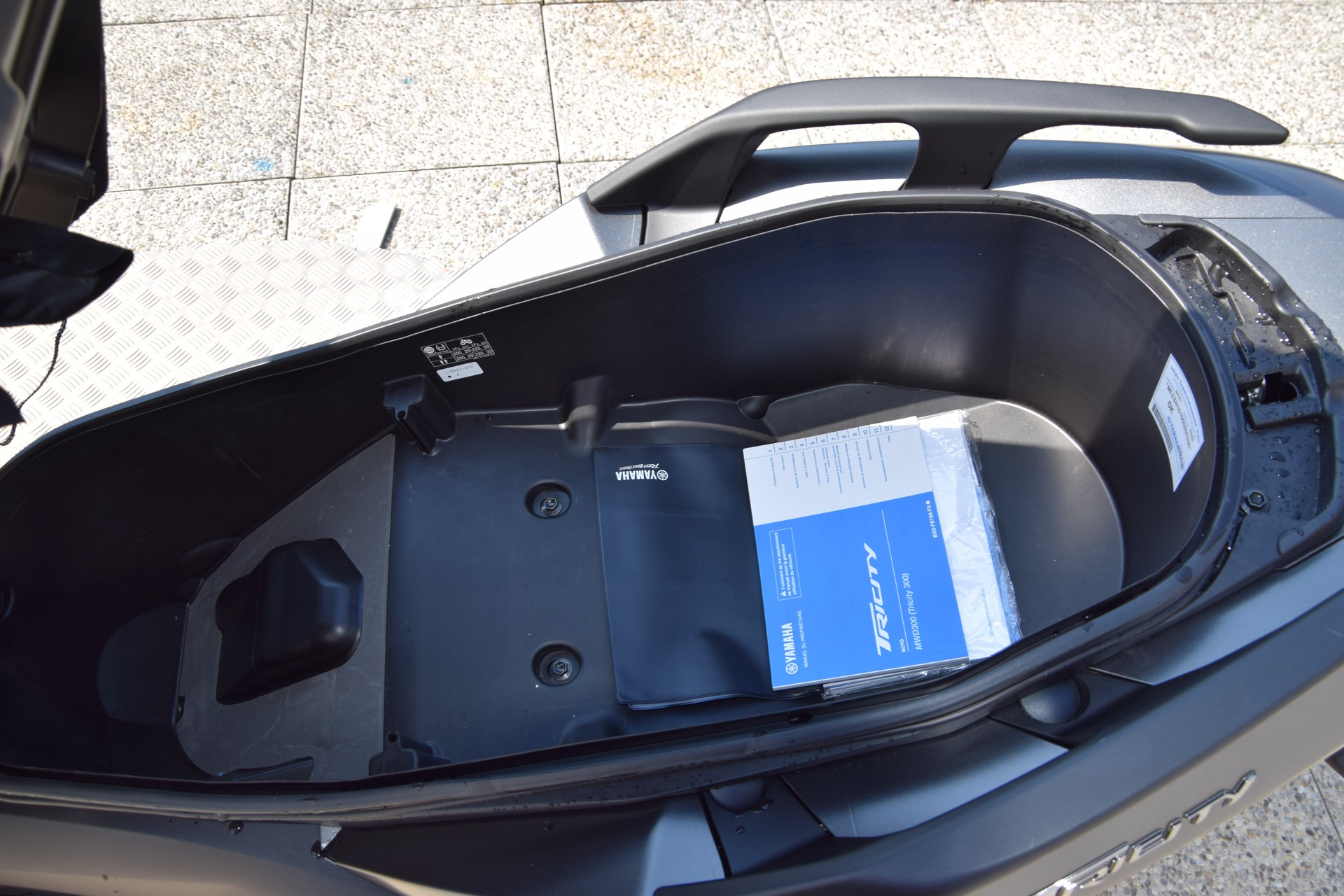 YAMAHA Tricity MW 300-image-10