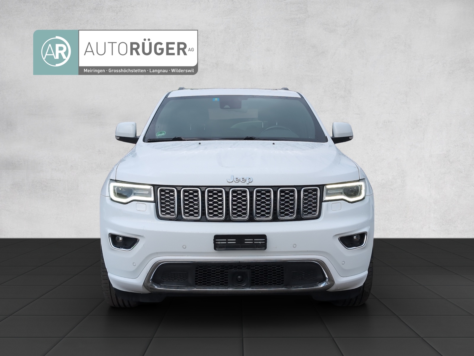 JEEP Grand Cherokee 3.6 Overland-image-1