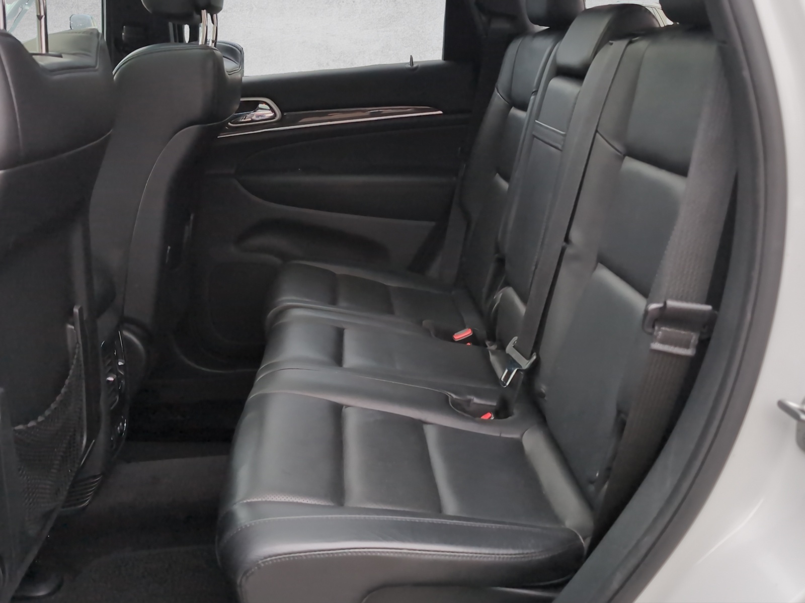 JEEP Grand Cherokee 3.6 Overland-image-9