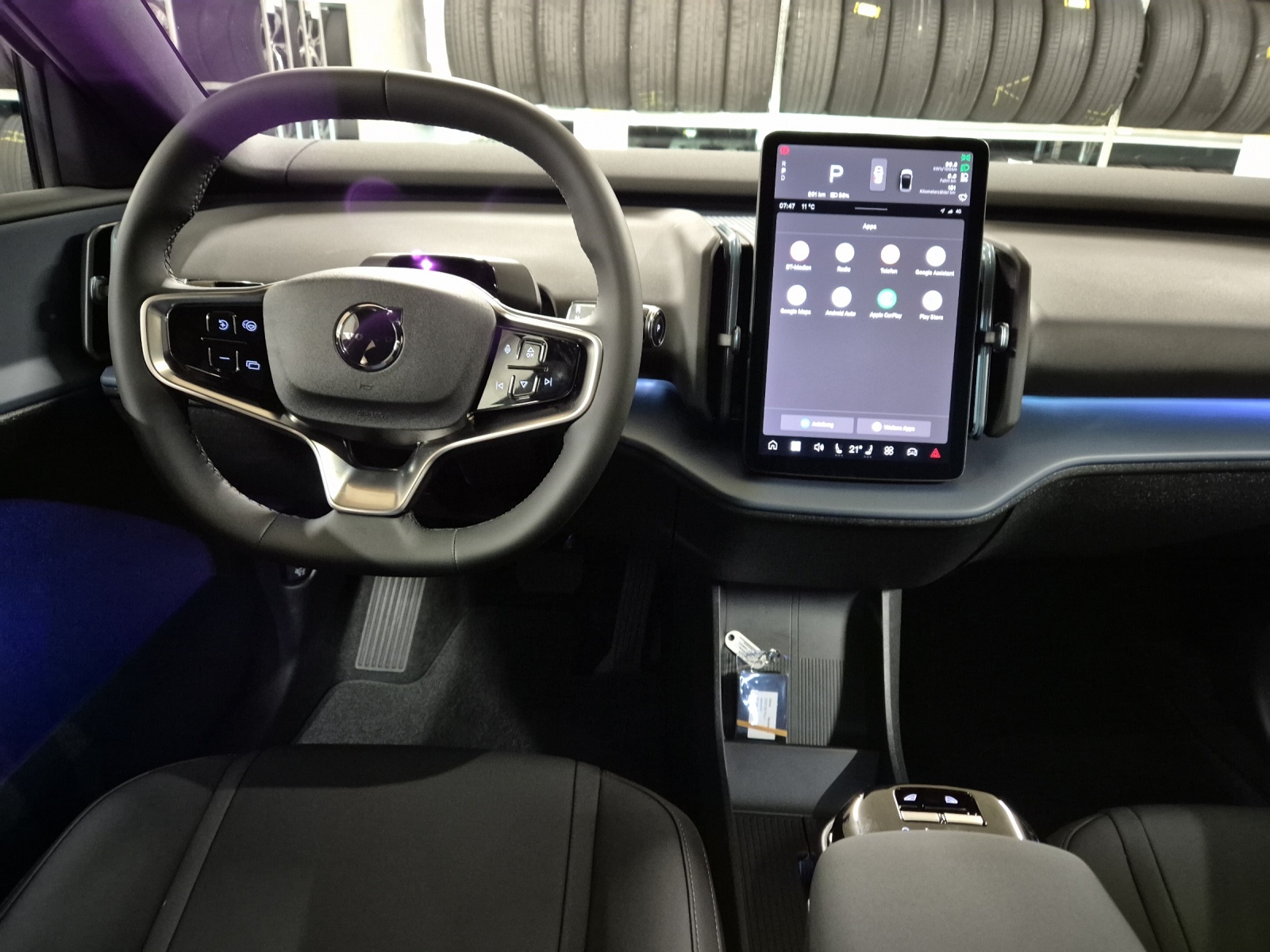 VOLVO EX30 E60 Plus-image-10