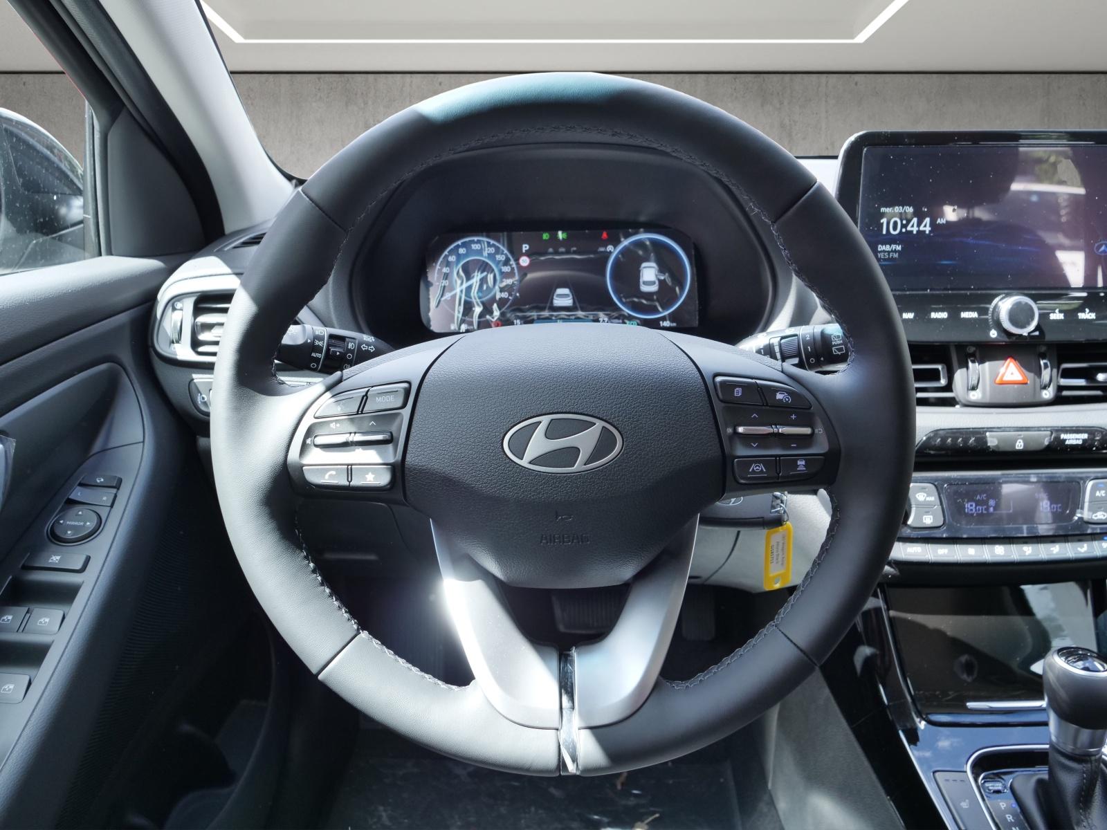 HYUNDAI i30 Wagon 1.5 T-GDi Amplia-image-7