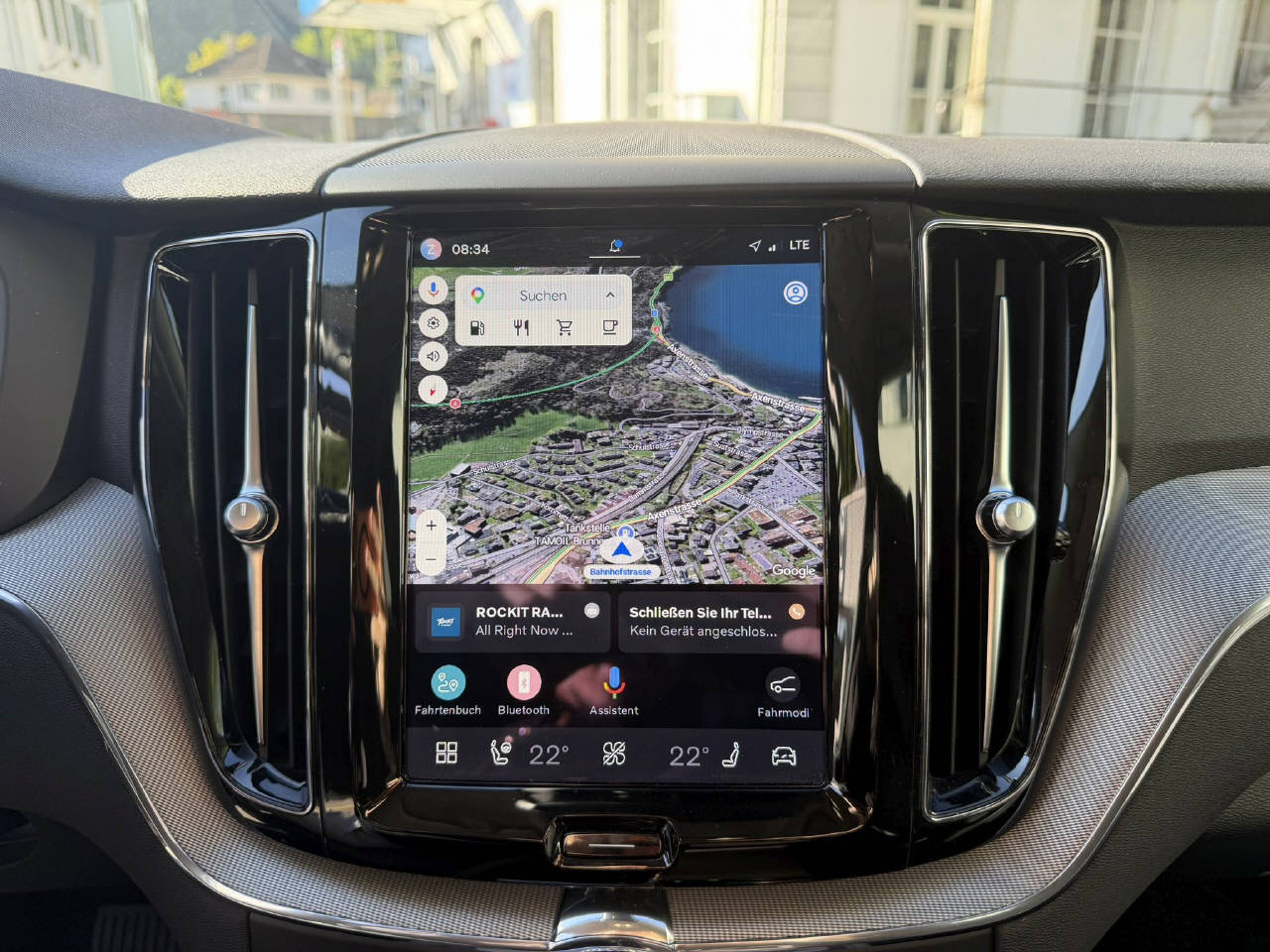 VOLVO XC60 2.0 B4 MH Core AWD-image-13