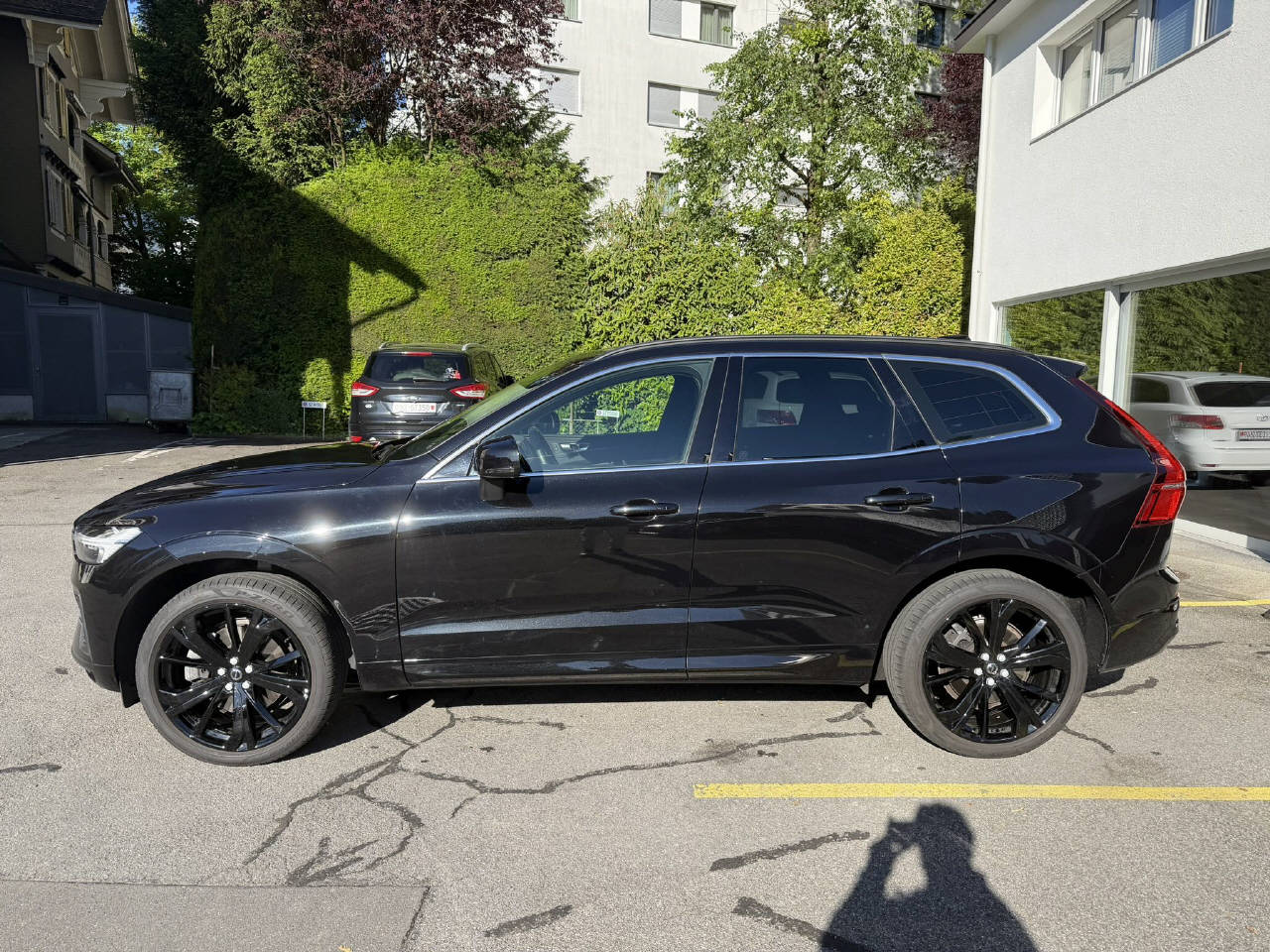 VOLVO XC60 2.0 B4 MH Core AWD-image-3