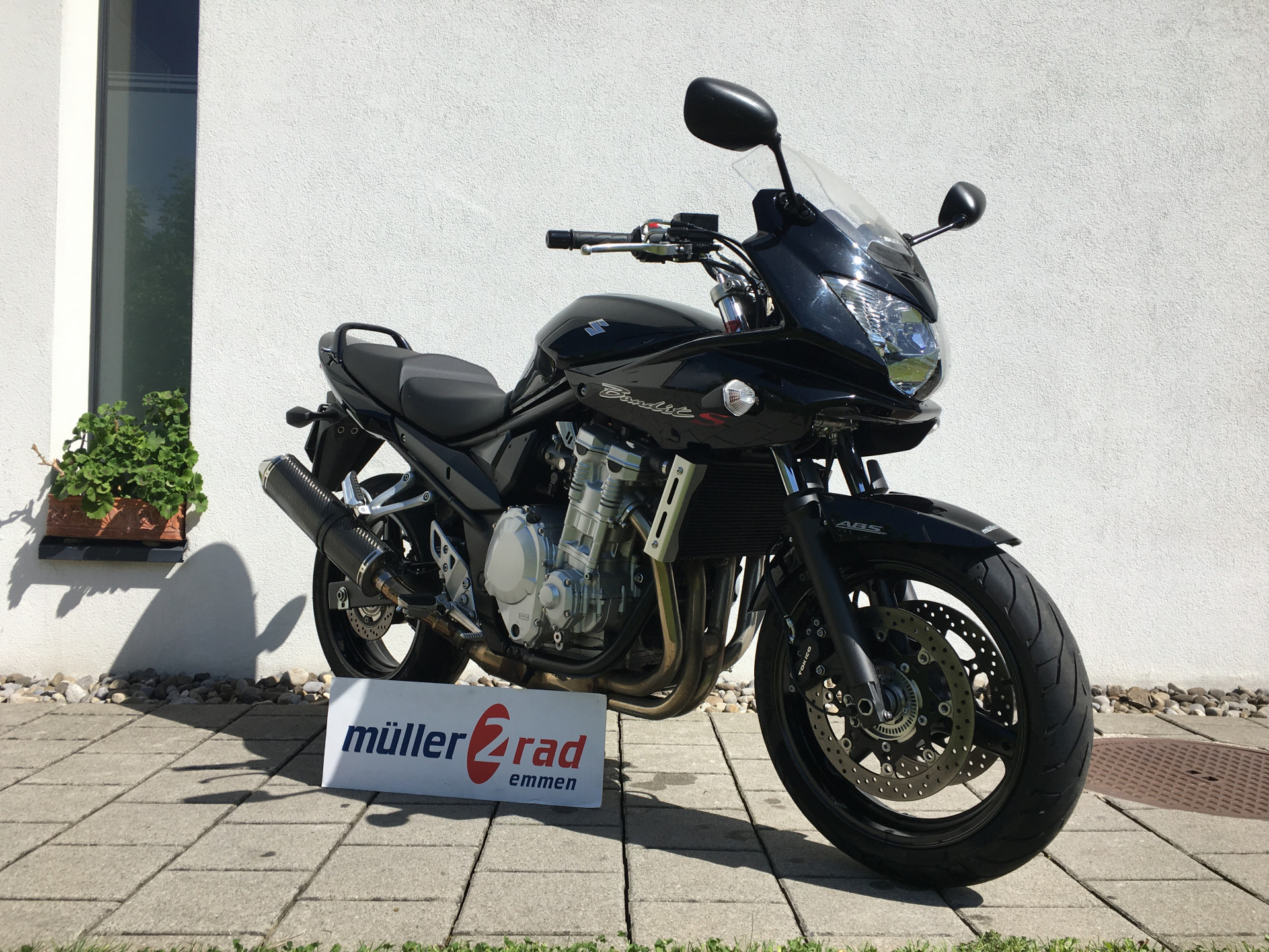 SUZUKI GSF 650 SA Bandit-image-0