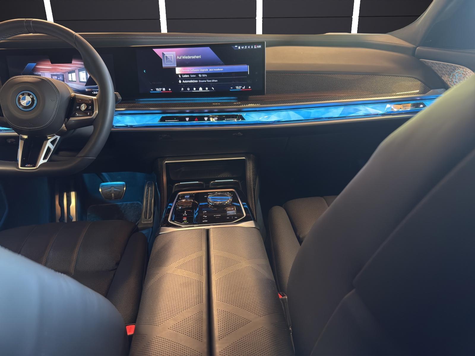 BMW i7 xDrive60-image-19