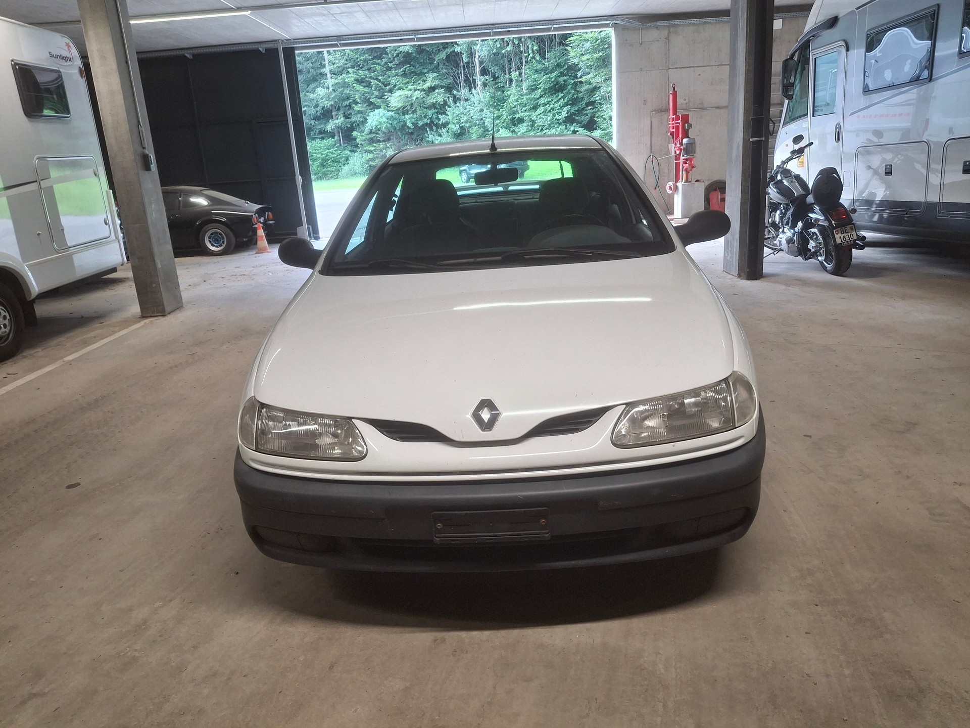 RENAULT Laguna 2.0 RXE Automatic