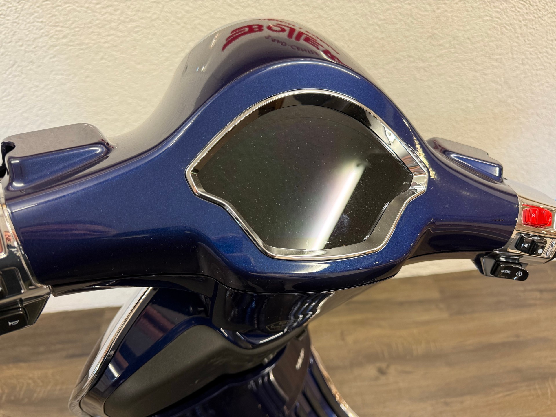 PIAGGIO Vespa Primavera 125-image-3