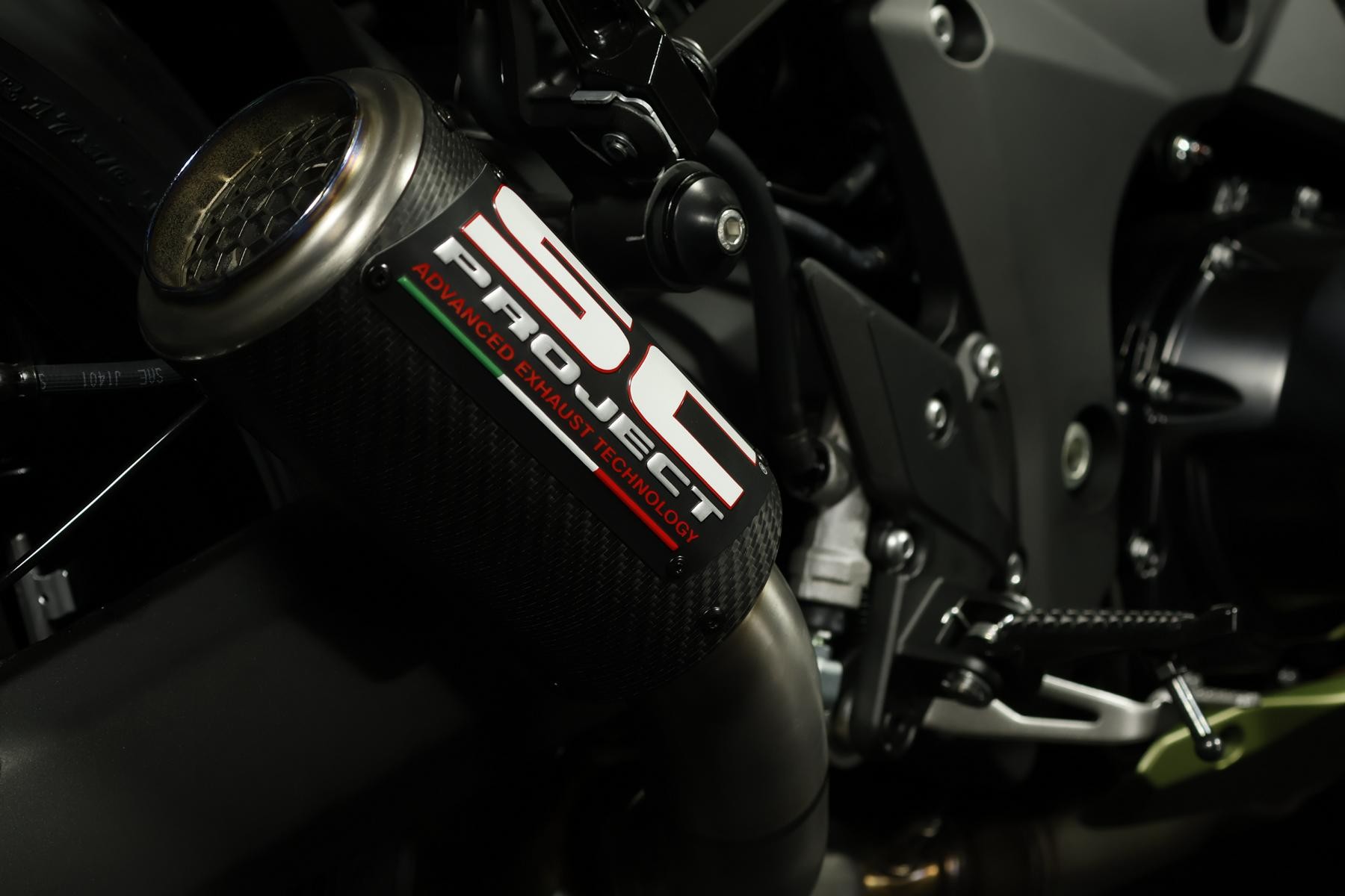 KAWASAKI Z 1100 *Army Edition* Level 3-image-9