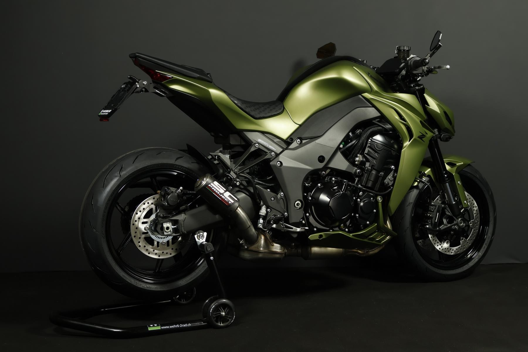 KAWASAKI Z 1100 *Army Edition* Level 3-image-12