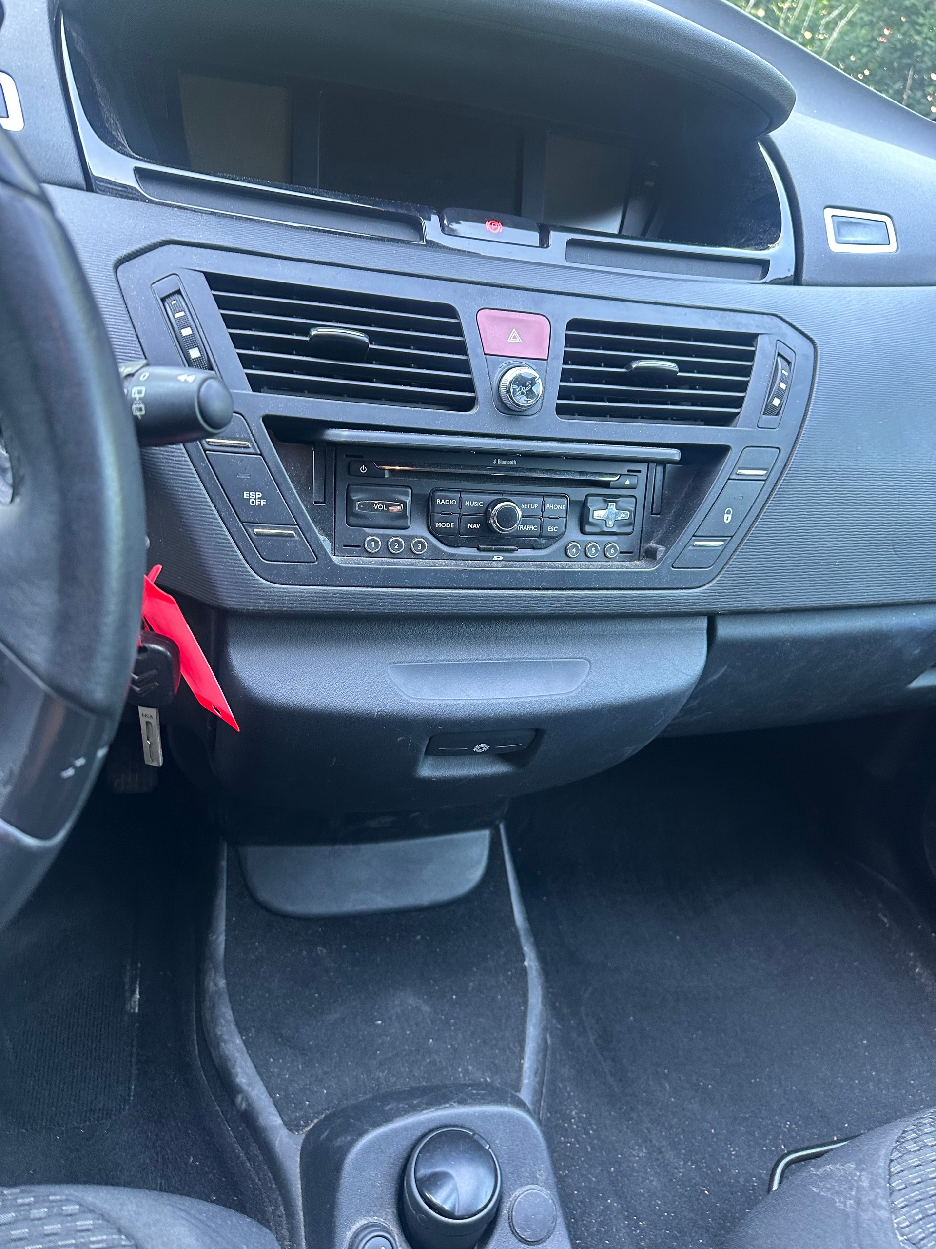 CITROEN Grand C4 Picasso 1.6 HDI 16V Séduction EGS6-image-1
