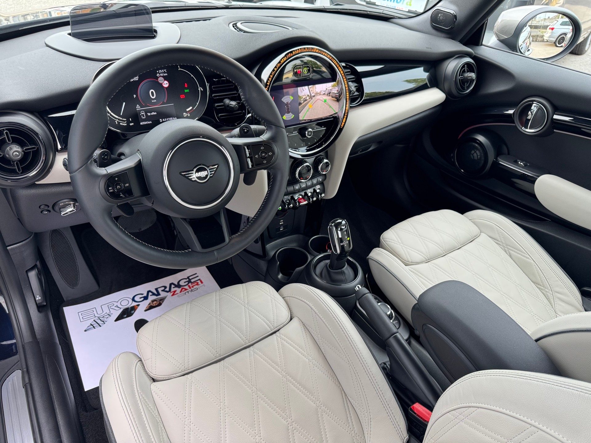 MINI Cooper S Cabriolet DKG-showroom-element-2