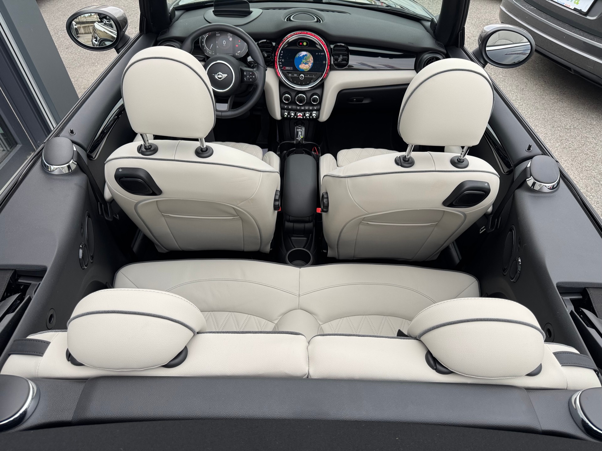 MINI Cooper S Cabriolet DKG-image-5