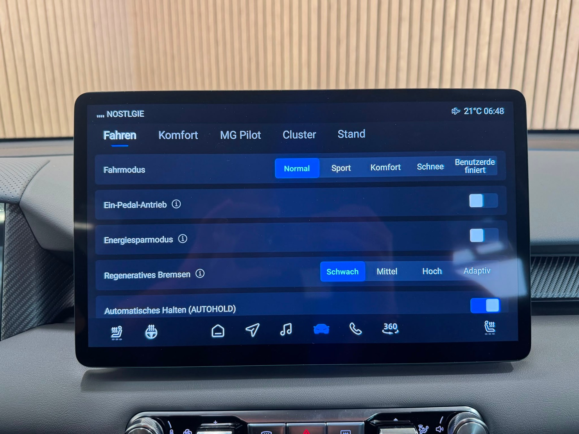 MG S5 EV 64kWh Luxury-image-17