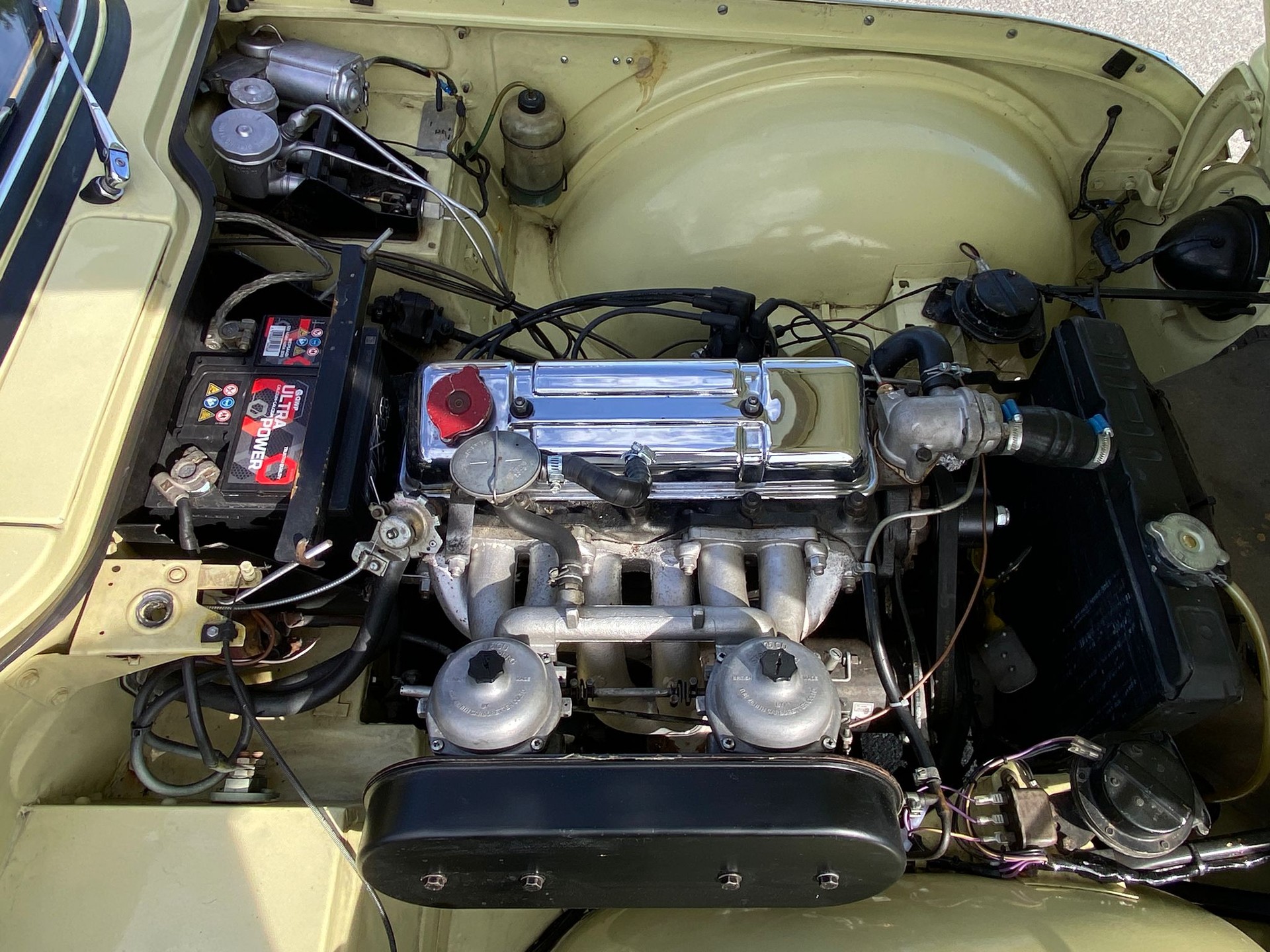 TRIUMPH TR4A-image-6