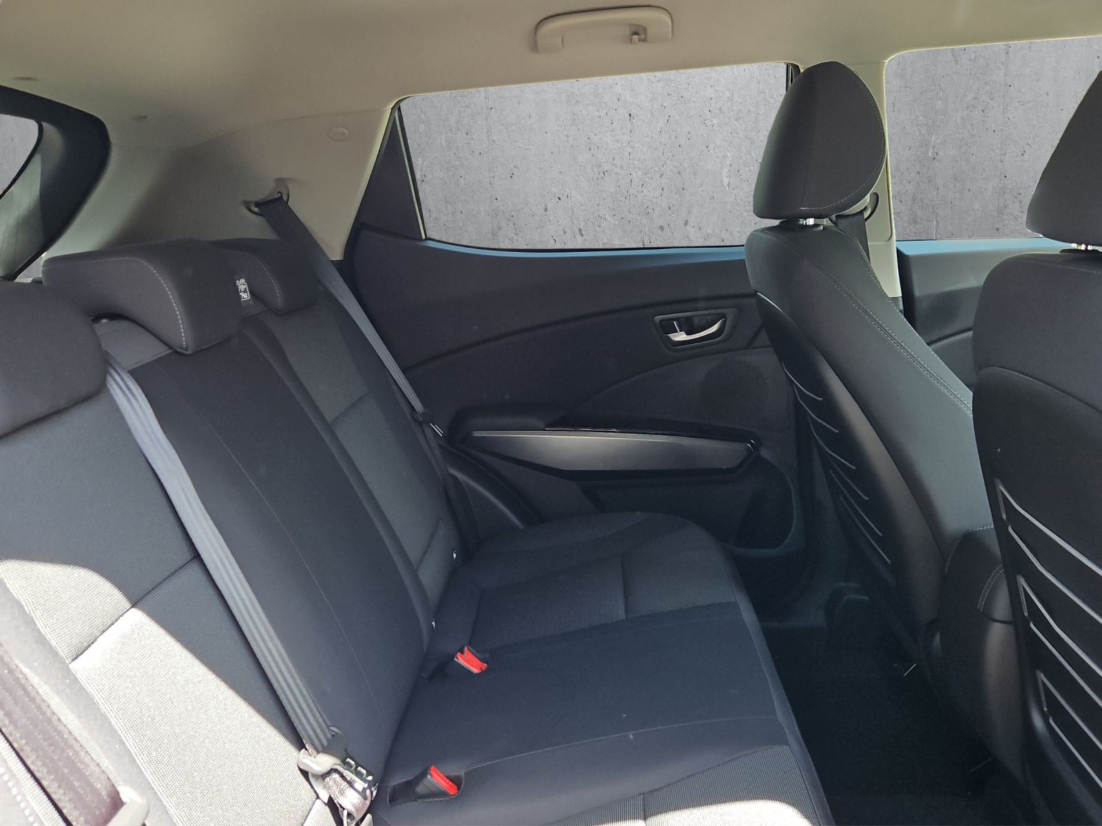 KGM-SsangYong Tivoli 1.5 T-Gdi Steel 4WD-image-12