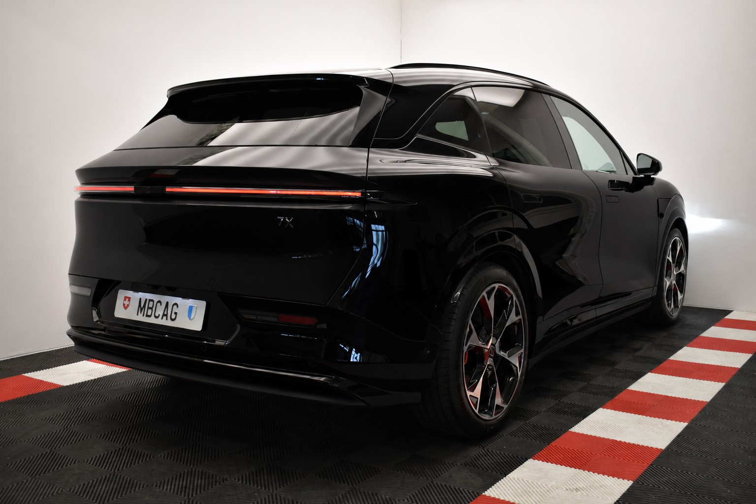 ZEEKR 7X 100kWh Privilege AWD, Comfort & Cockpitpaket, "Onyx Black"-image-7