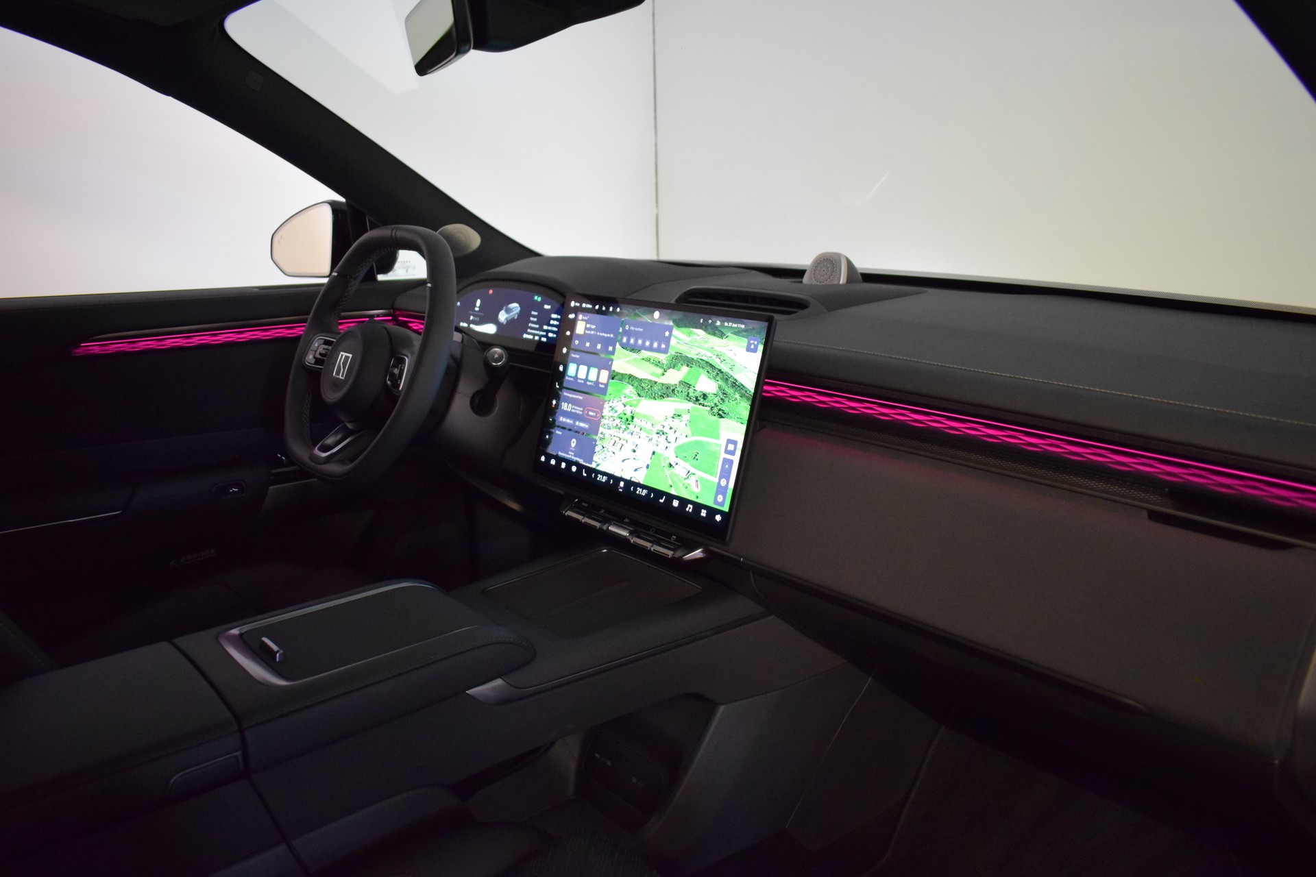 ZEEKR 7X 100kWh Privilege AWD, Comfort & Cockpitpaket, "Onyx Black"-image-19