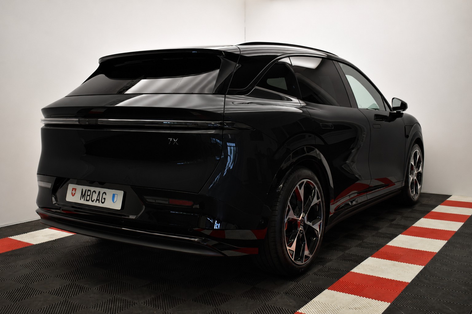 ZEEKR 7X 100kWh Privilege AWD, Comfort & Cockpitpaket, "Onyx Black"-image-8