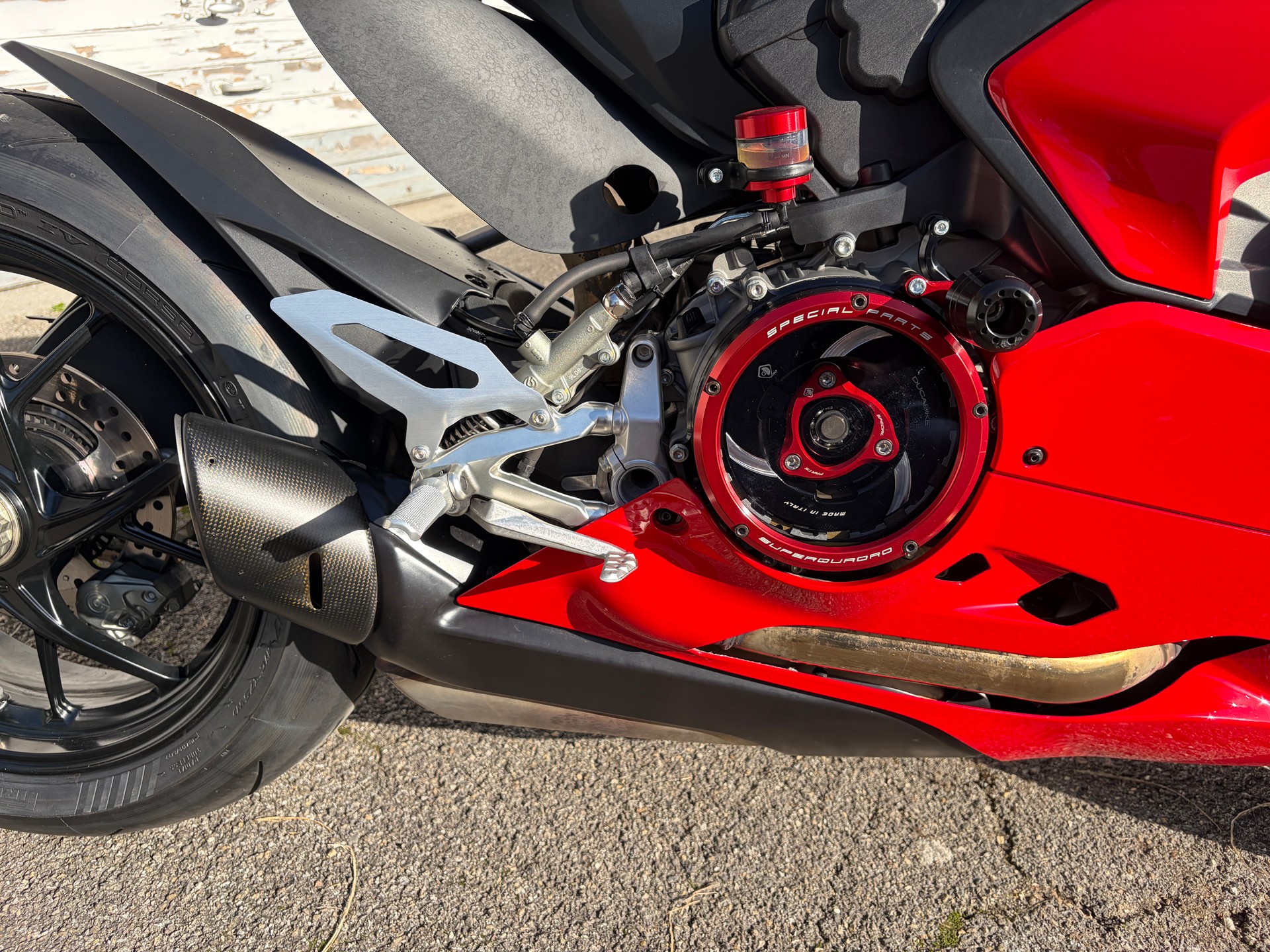 DUCATI Panigale V2-image-9