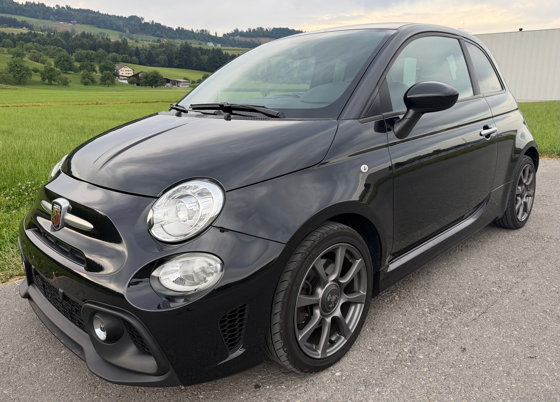 FIAT 595 1.4 16V Turbo Abarth Dualogic-image-1