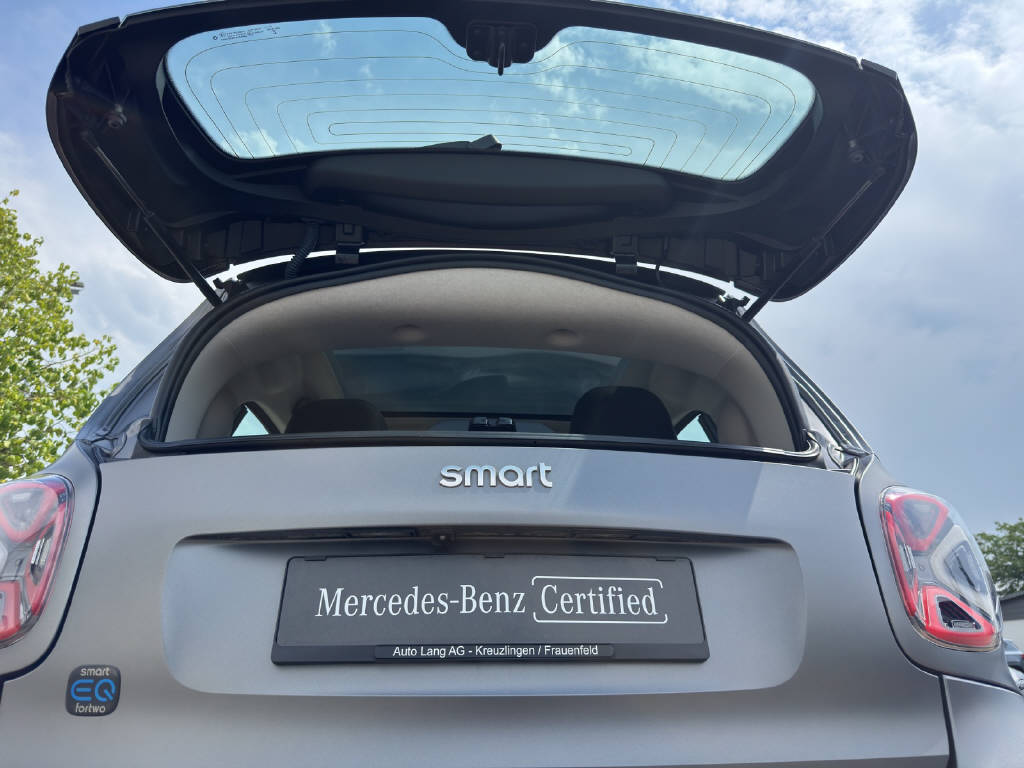 SMART Fortwo Coupé EQ Prime-image-10
