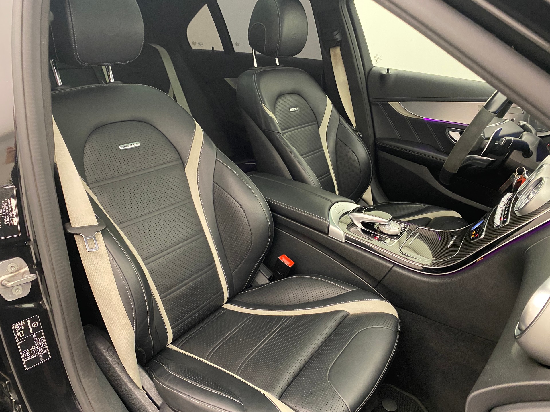 MERCEDES-BENZ C 63 S AMG Speedshift-image-11