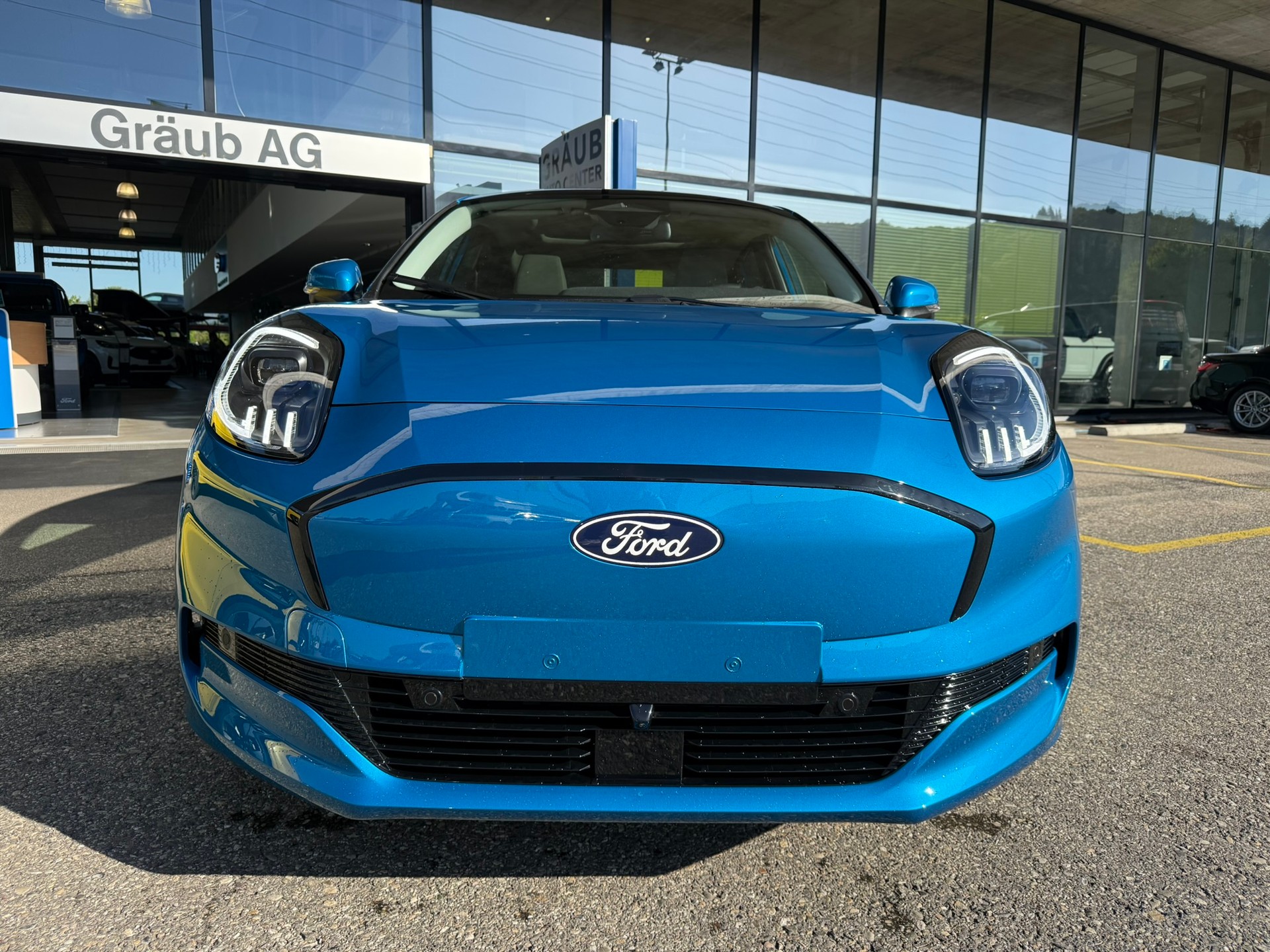FORD Puma Elektro 43kWh Premium-showroom-element-1