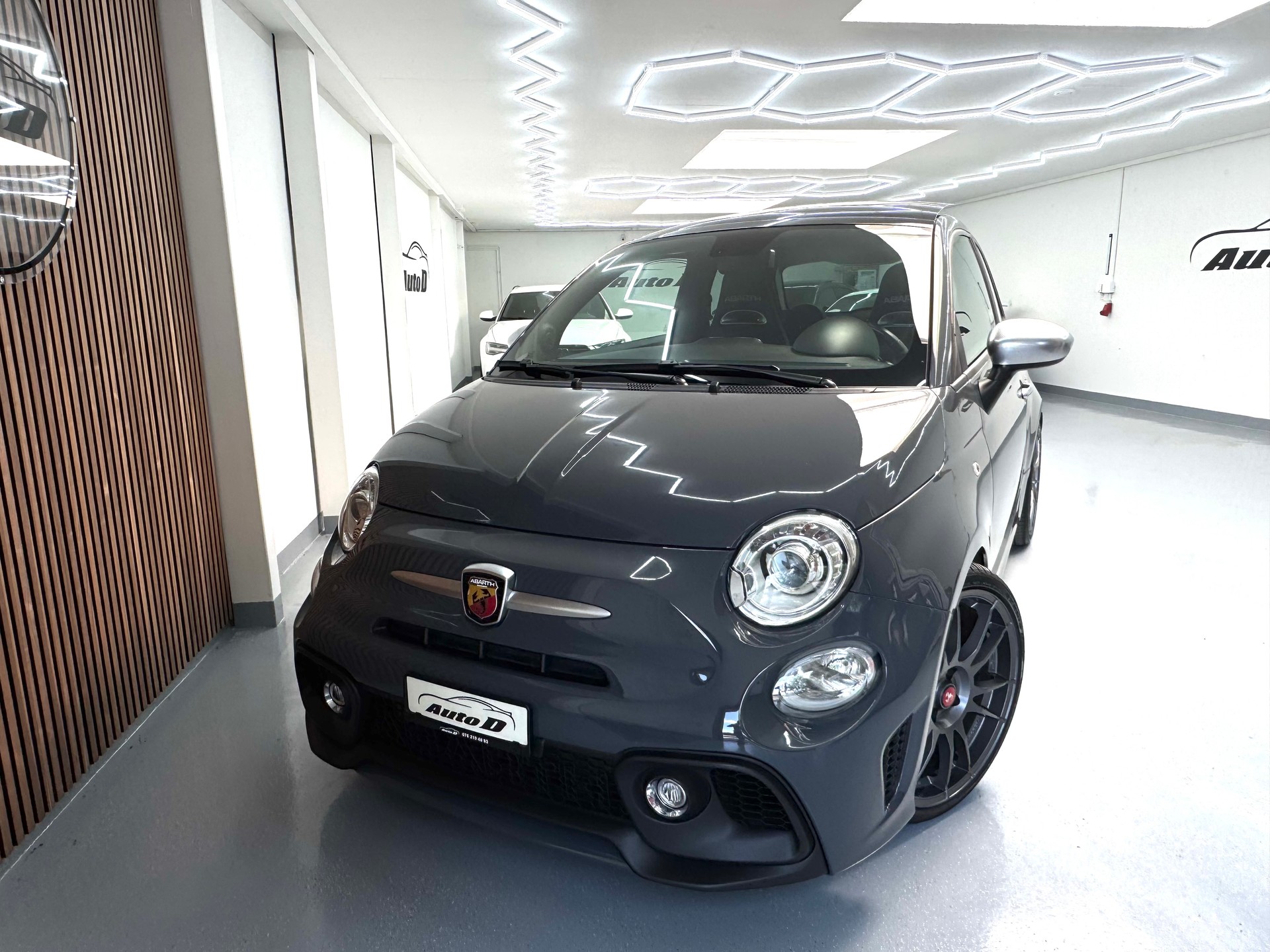 FIAT 595C 1.4 16V Turbo Abarth Turismo-showroom-element-1