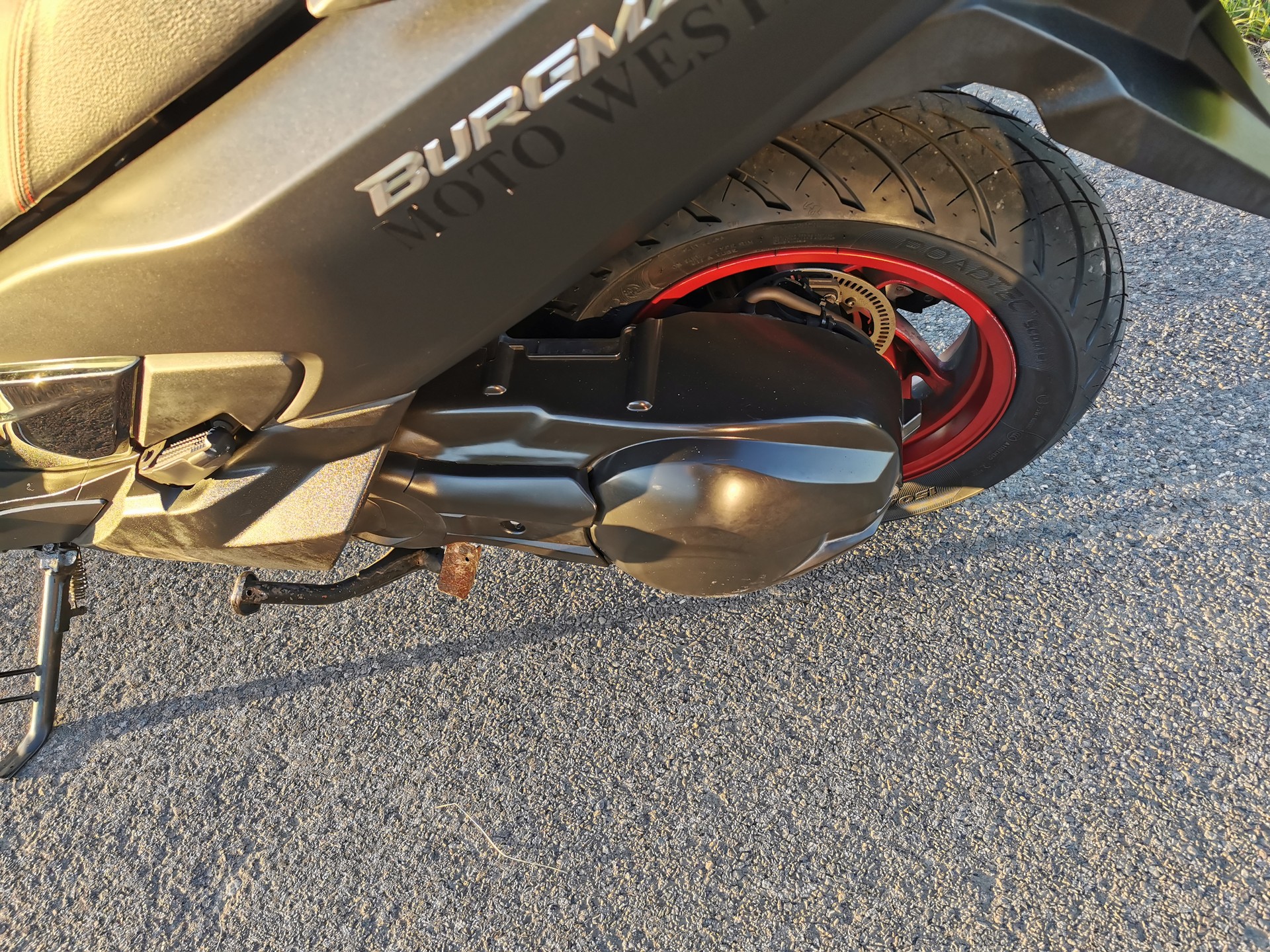 SUZUKI AN 400 Burgman ABS-image-7