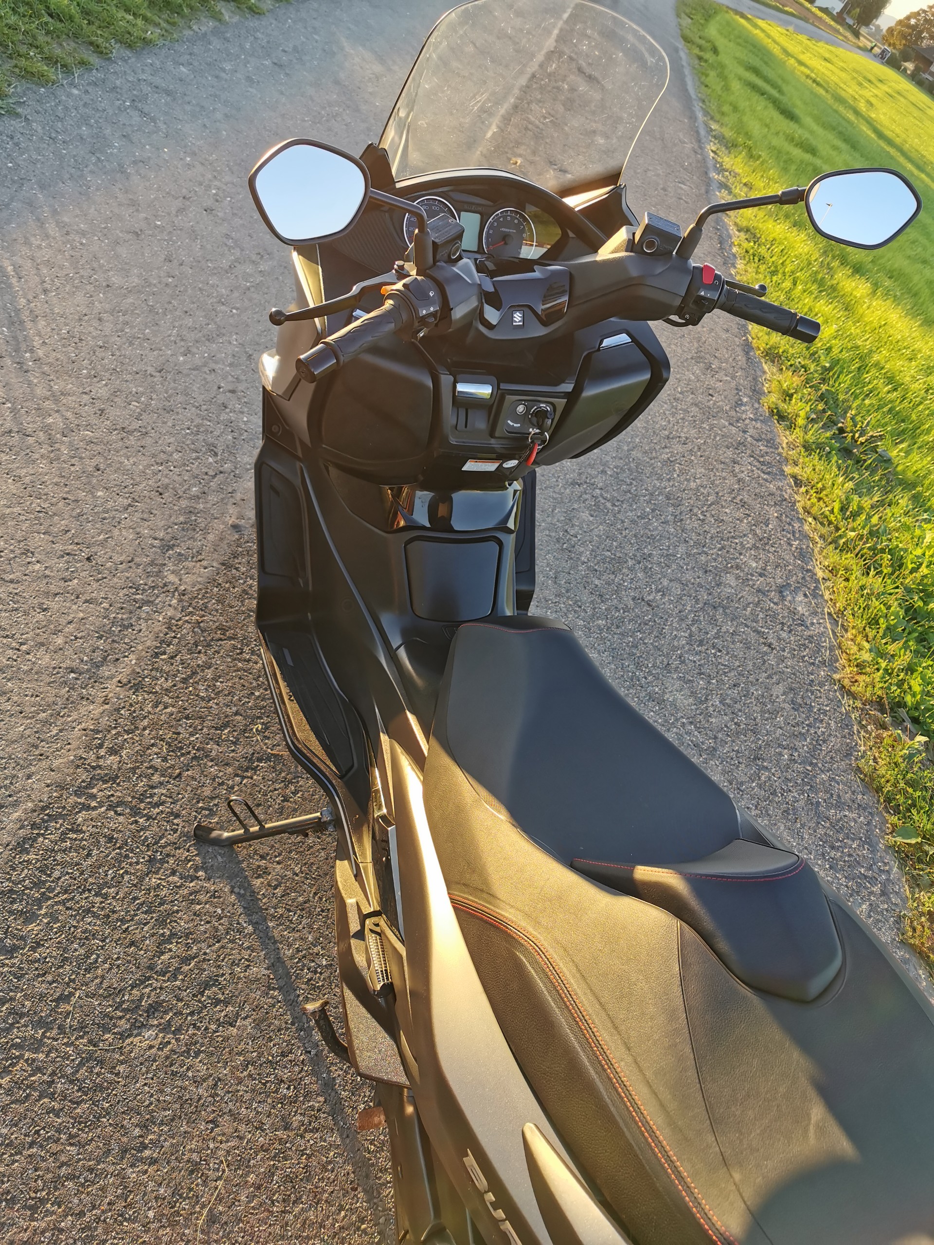 SUZUKI AN 400 Burgman ABS-image-8