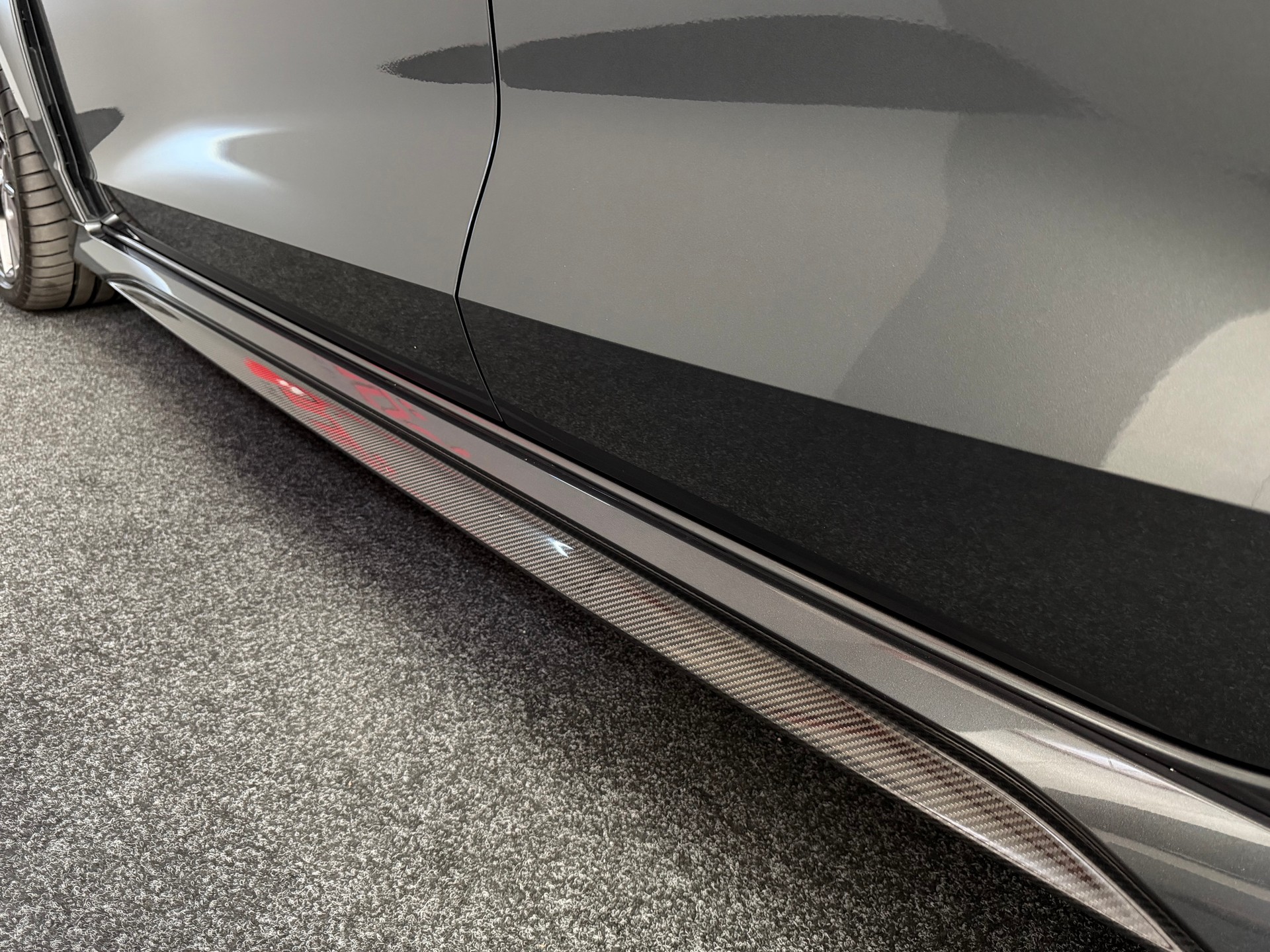 AUDI RS3 Limousine 2.5 TSI quattro S-tronic Carbon-image-14