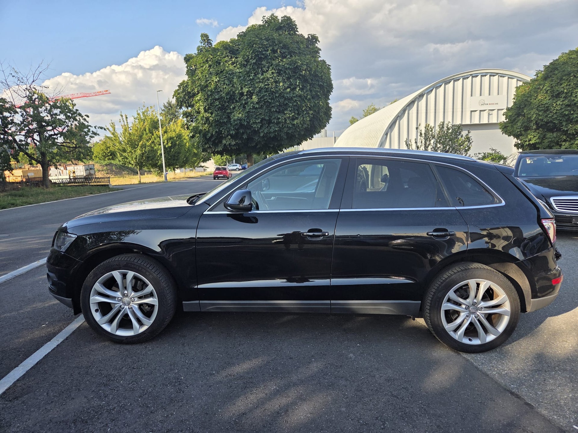 AUDI Q5 3.0 TDI quattro S-tronic-image-1