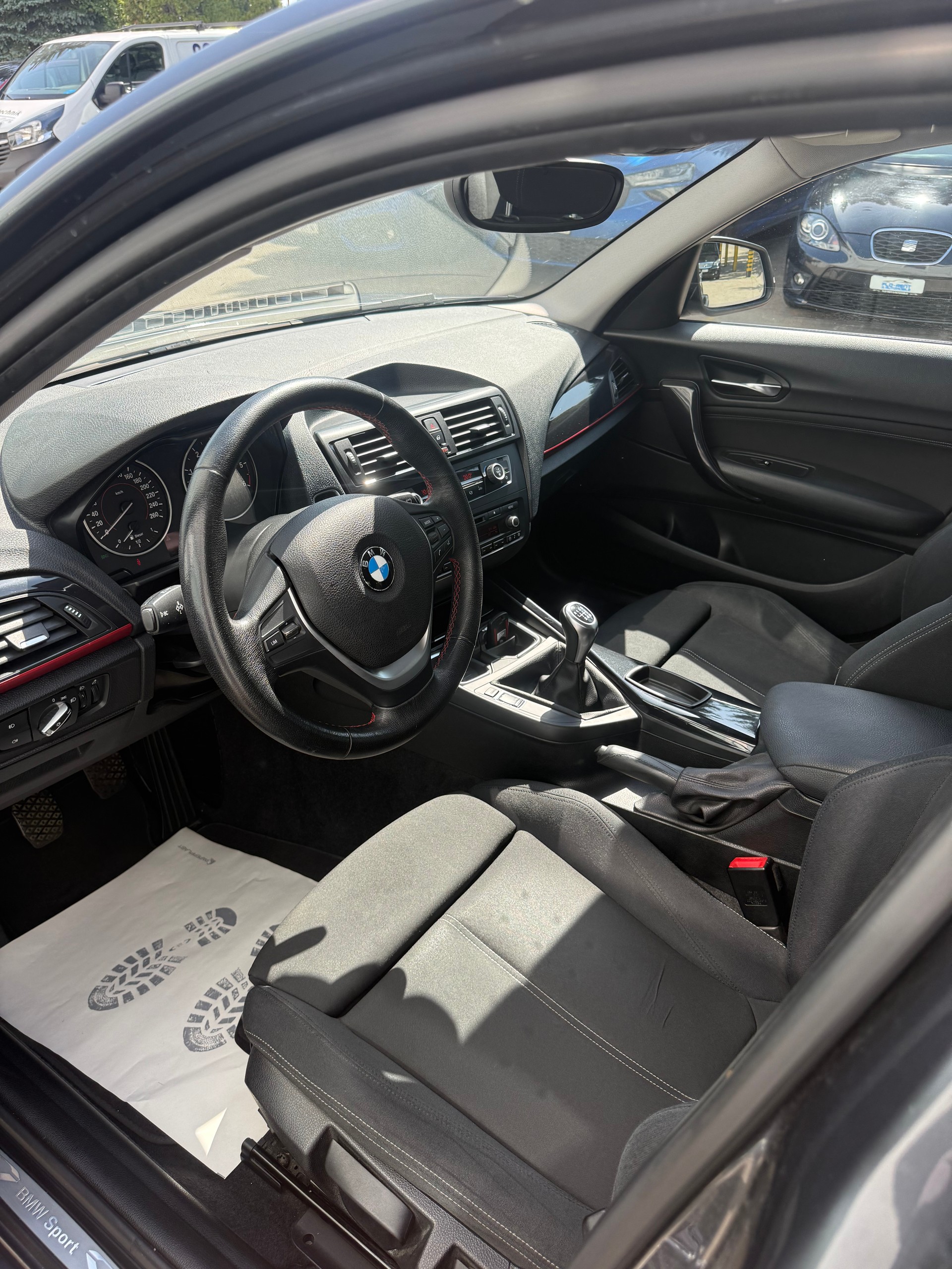 BMW 118d || Frisch ab MFK-image-9