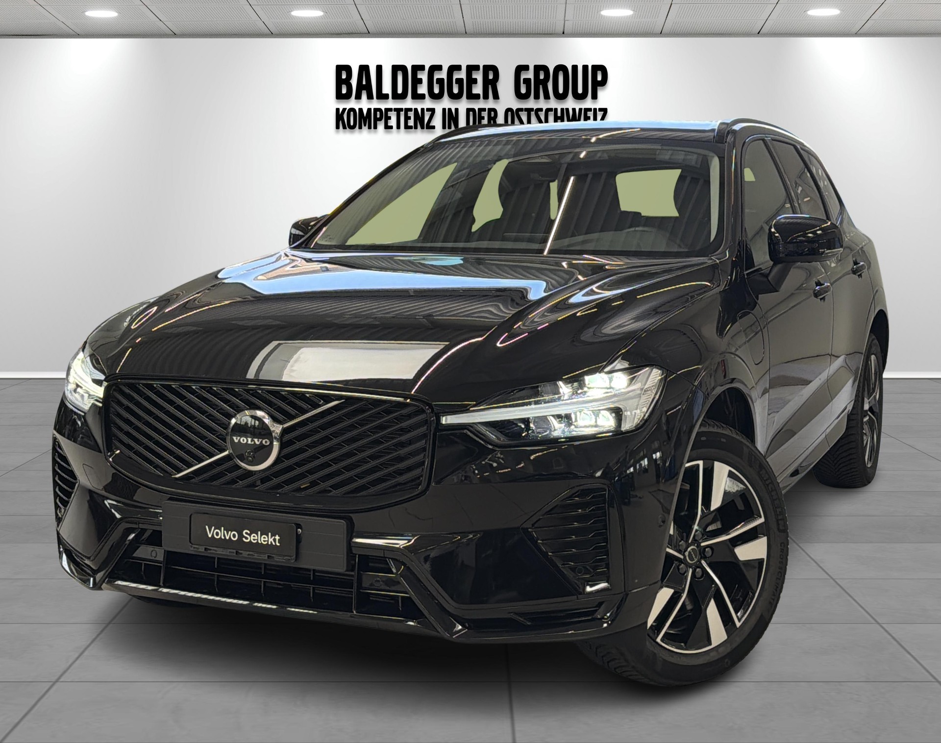 VOLVO XC60 2.0 T6 TE Plus Dark eAWD