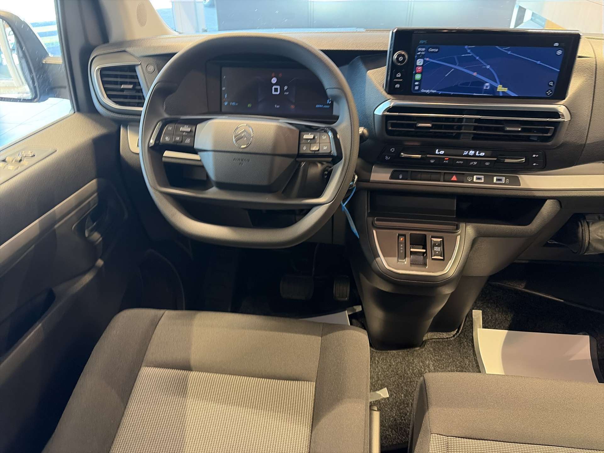 CITROEN Spacetourer 2.2 BlueHDi You XL EAT8-Automat 9-Plätzer-image-4