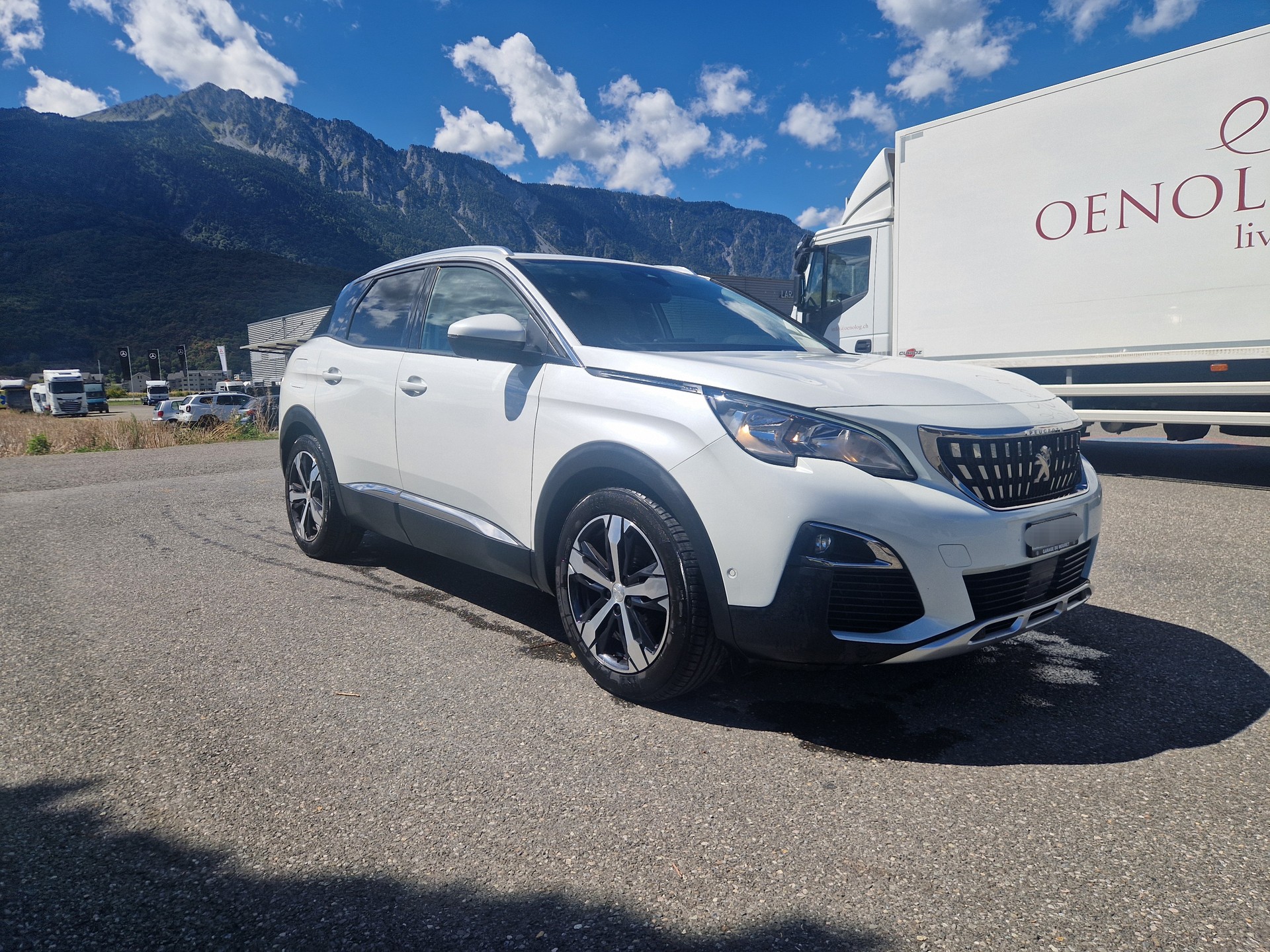 PEUGEOT 3008 1.2 PureTech Allure EAT