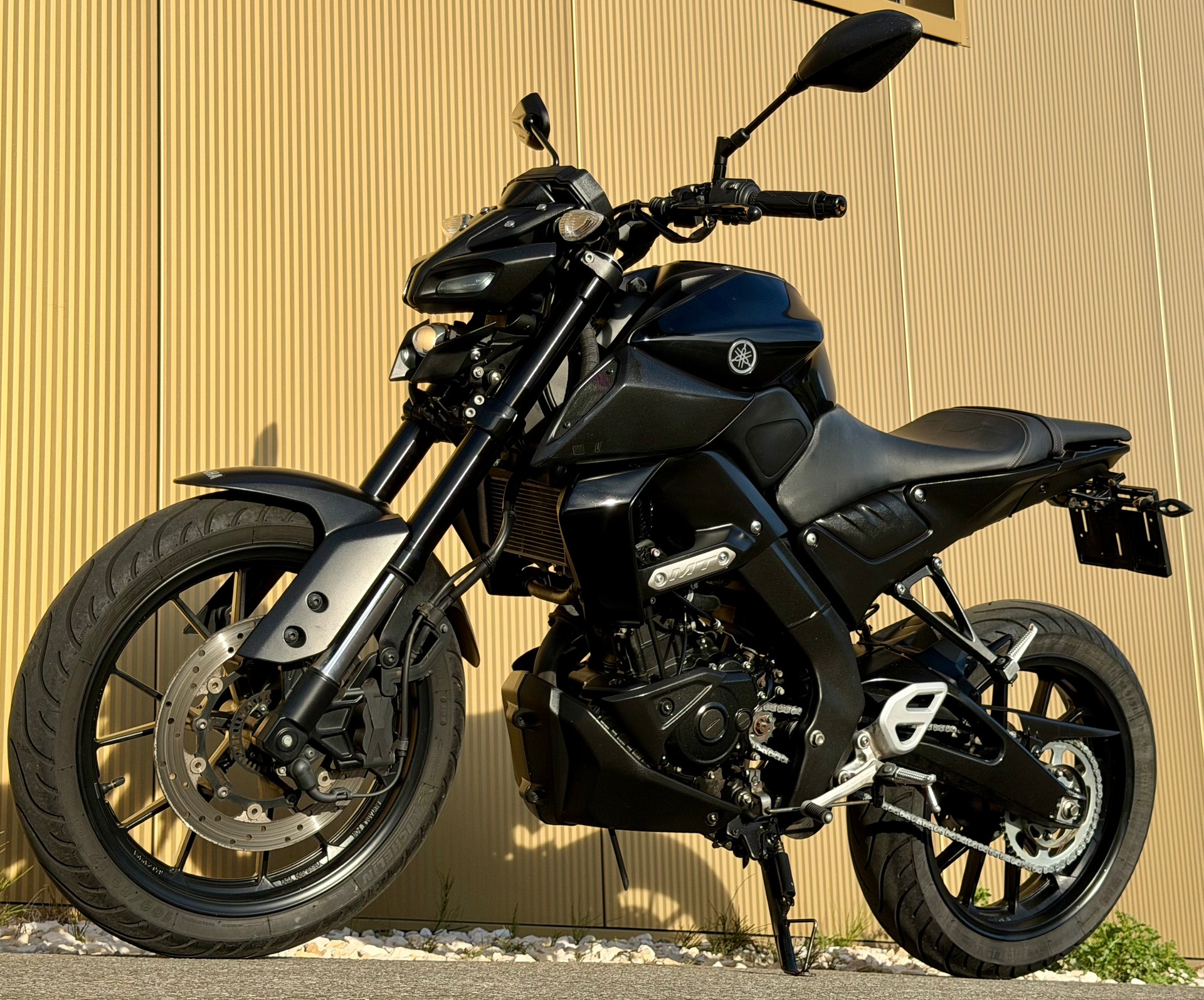 YAMAHA MT-125 ABS-image-9