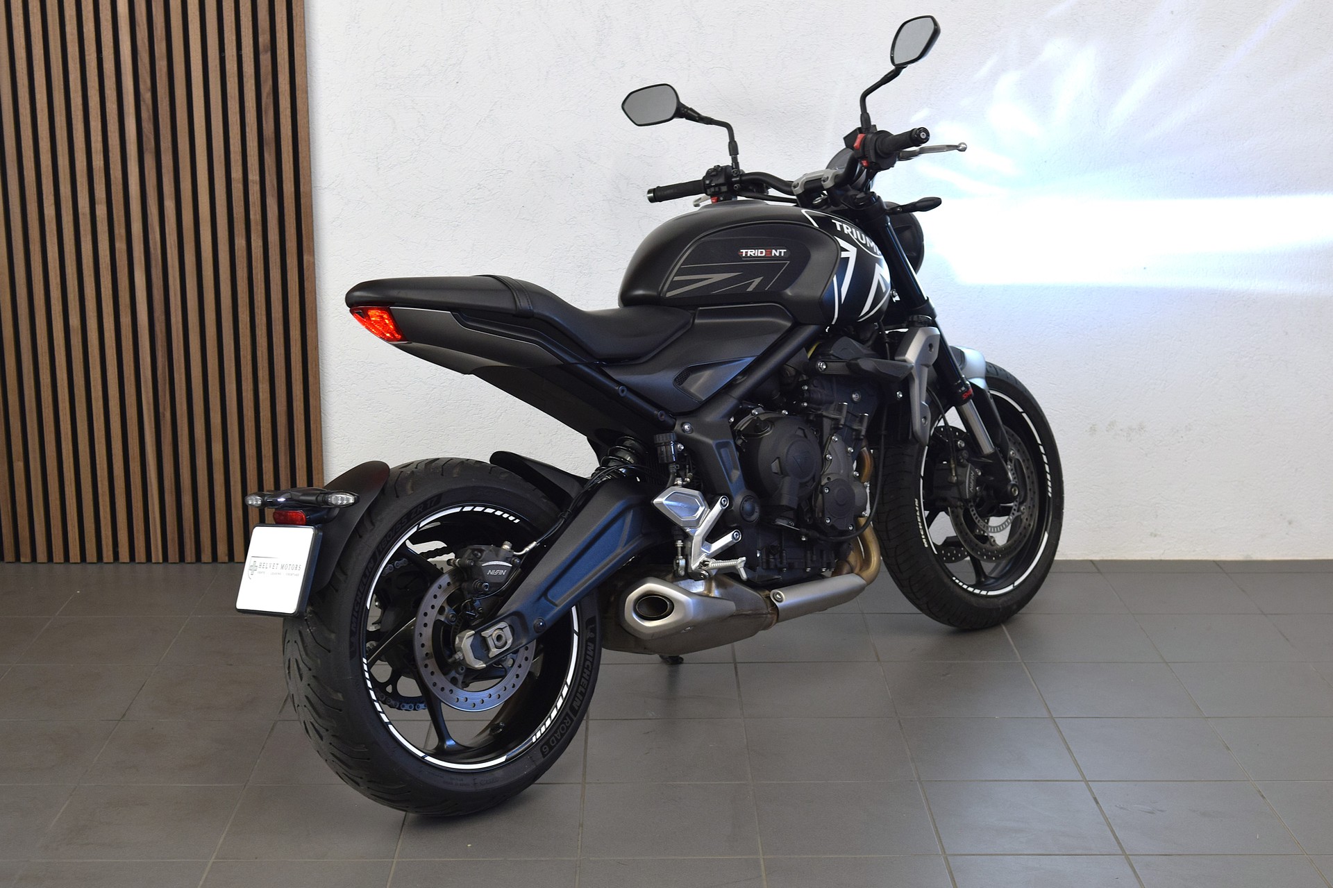 TRIUMPH Trident 660-image-6