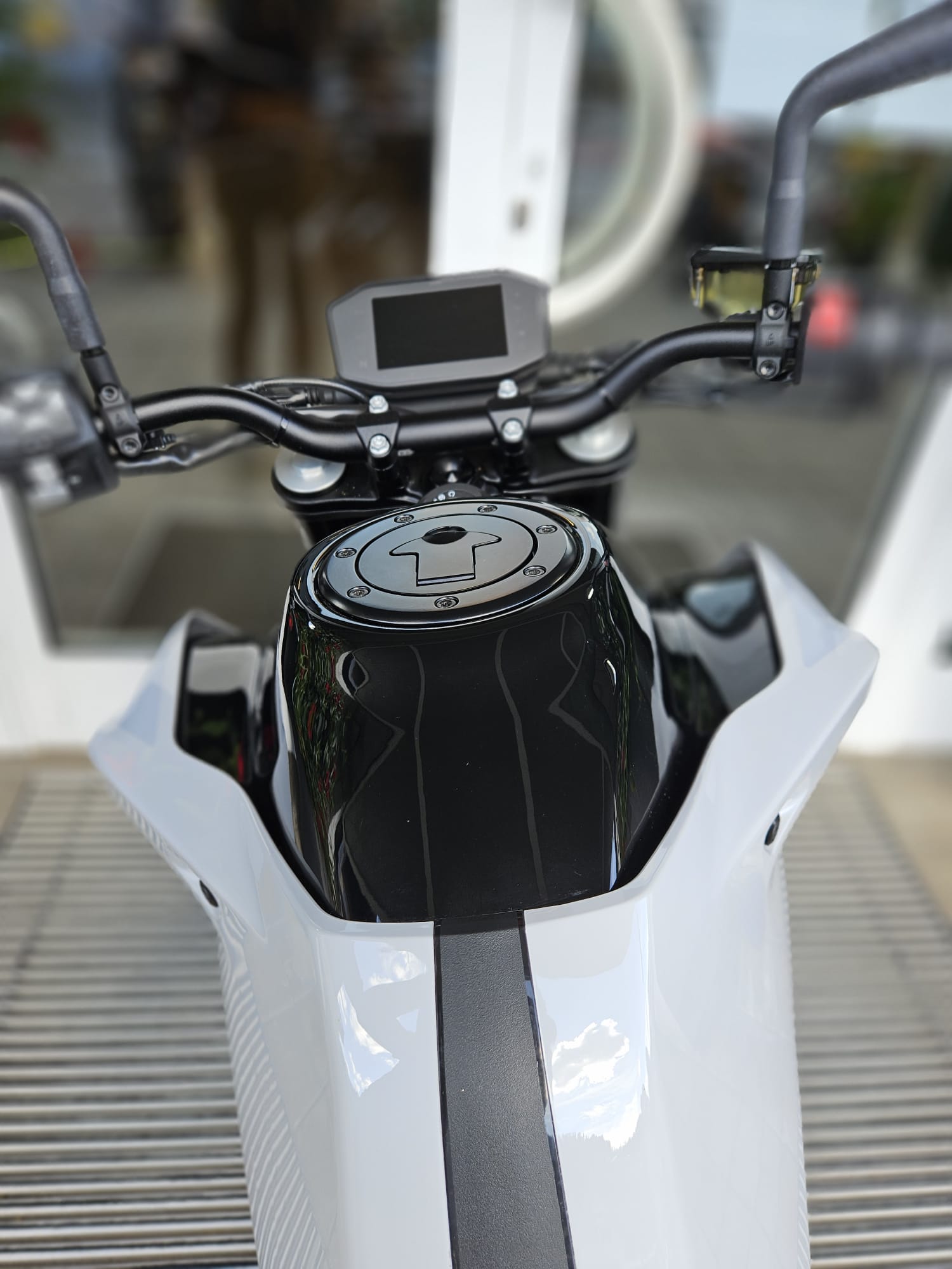 KTM 790 Duke-image-8